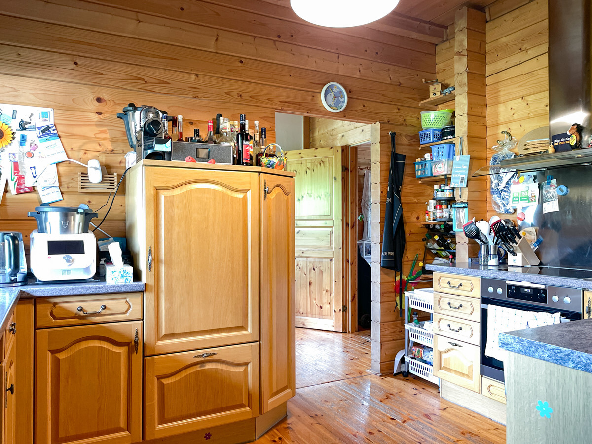 Arbeiten und wohnen mit über 7.500 Land direkt vor der Tür - Ansicht