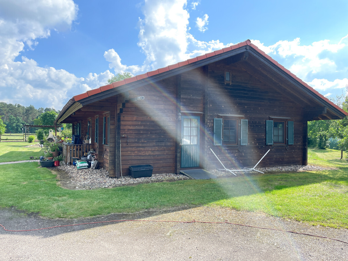 Arbeiten und wohnen mit über 7.500 Land direkt vor der Tür - Ansicht