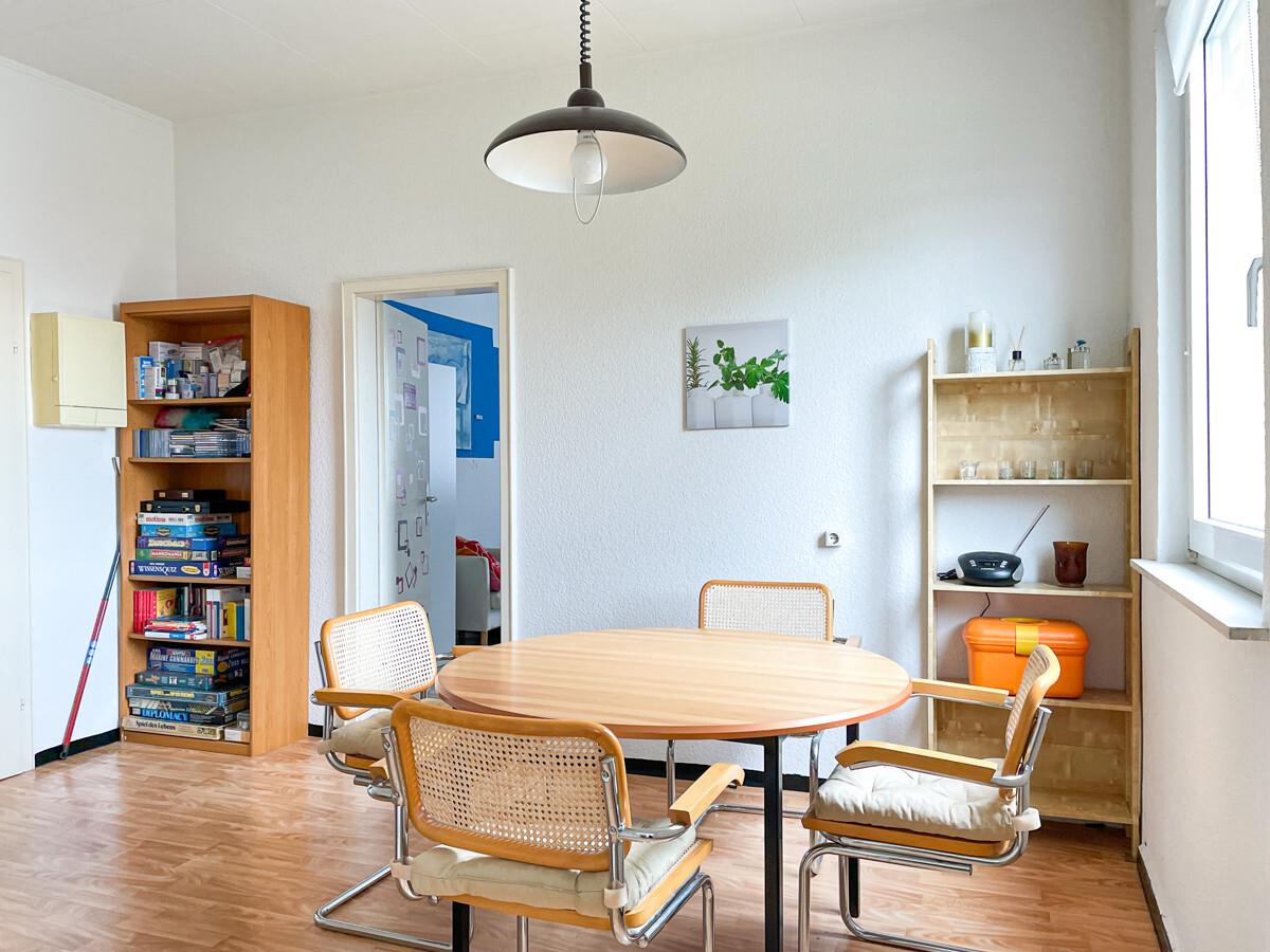 DHH mit schönem Garten mit potenzial für mehr Platz! - Ansicht