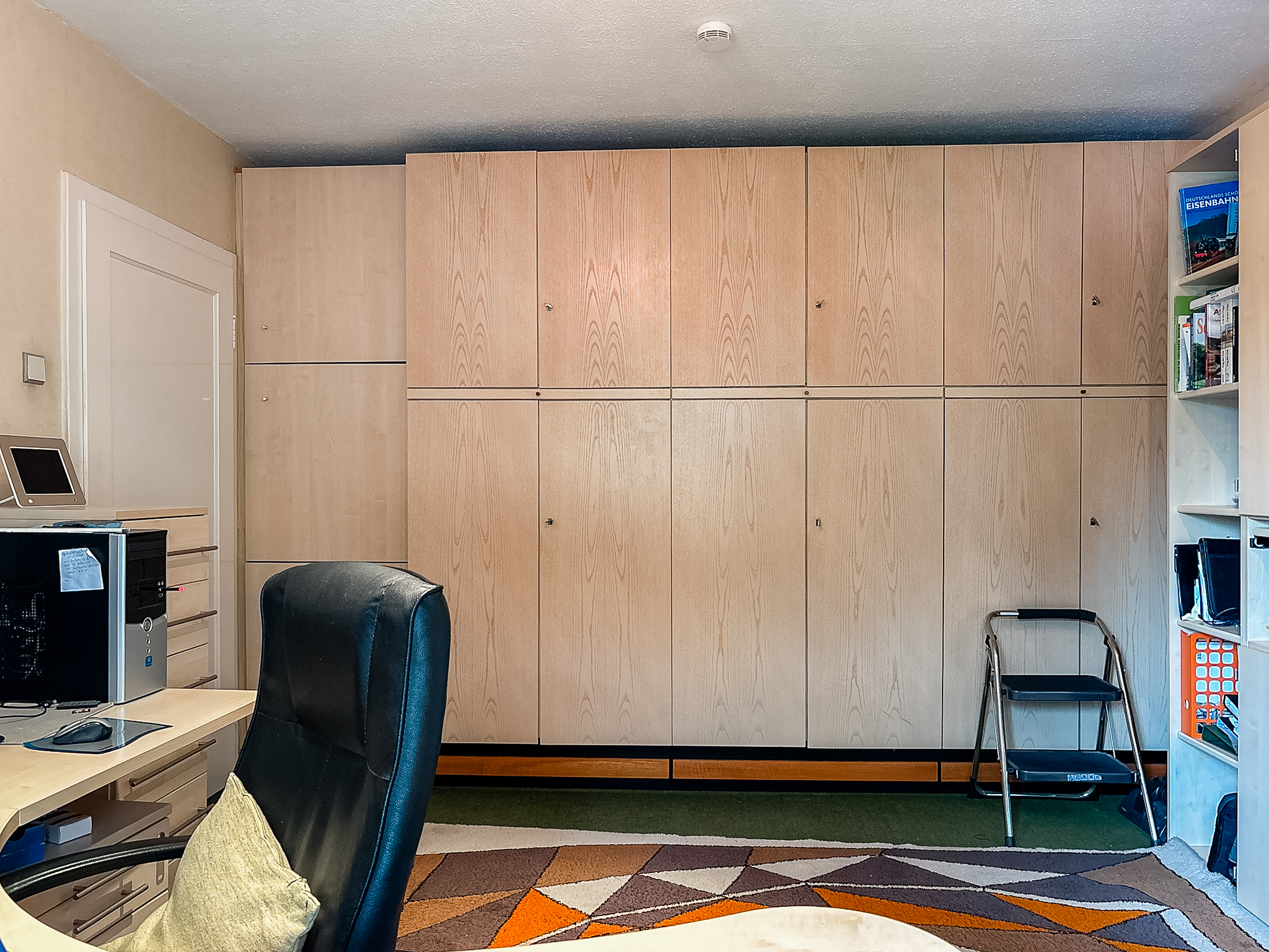 Gepflegte Doppelhaushälfte mit Gartenidylle und flexibler Wohnaufteilung in Herrenhausen - Ansicht