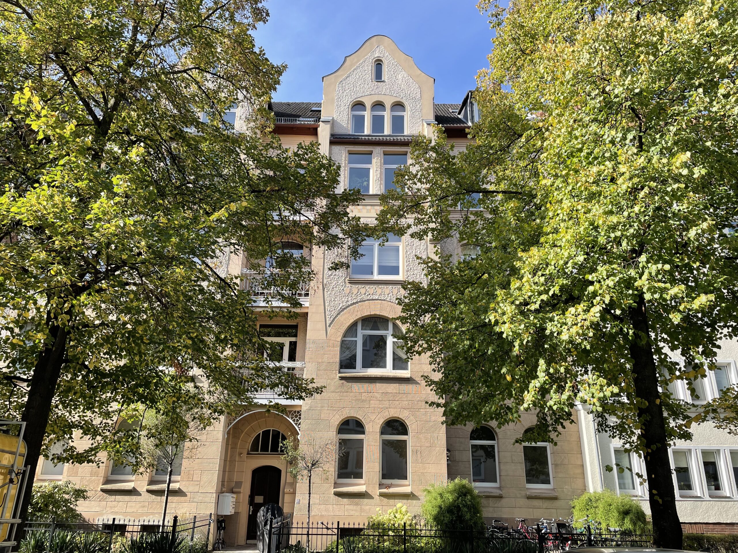 Auf zwei Ebenen über den Dächern Hannovers - Ansicht