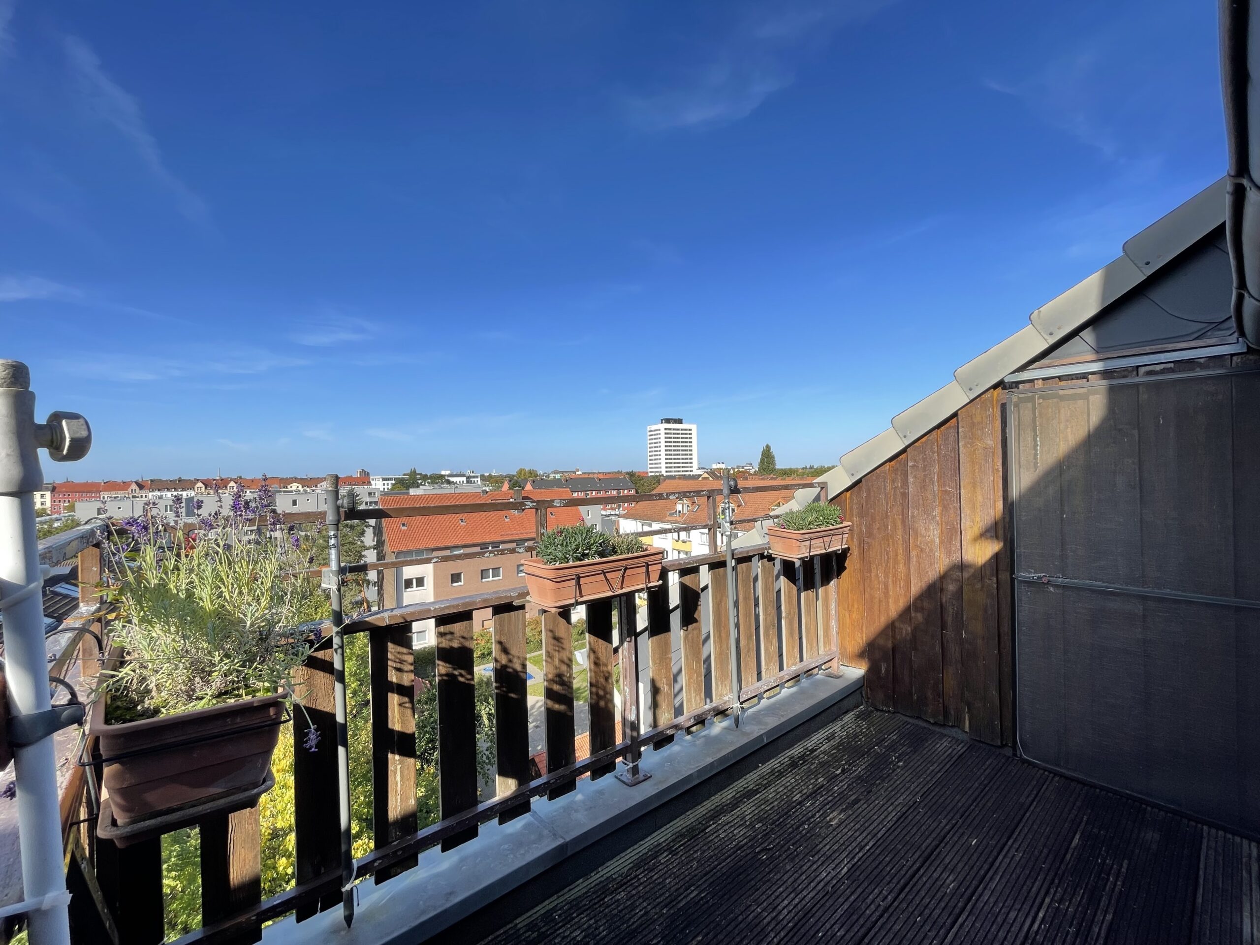 Auf zwei Ebenen über den Dächern Hannovers - Ansicht