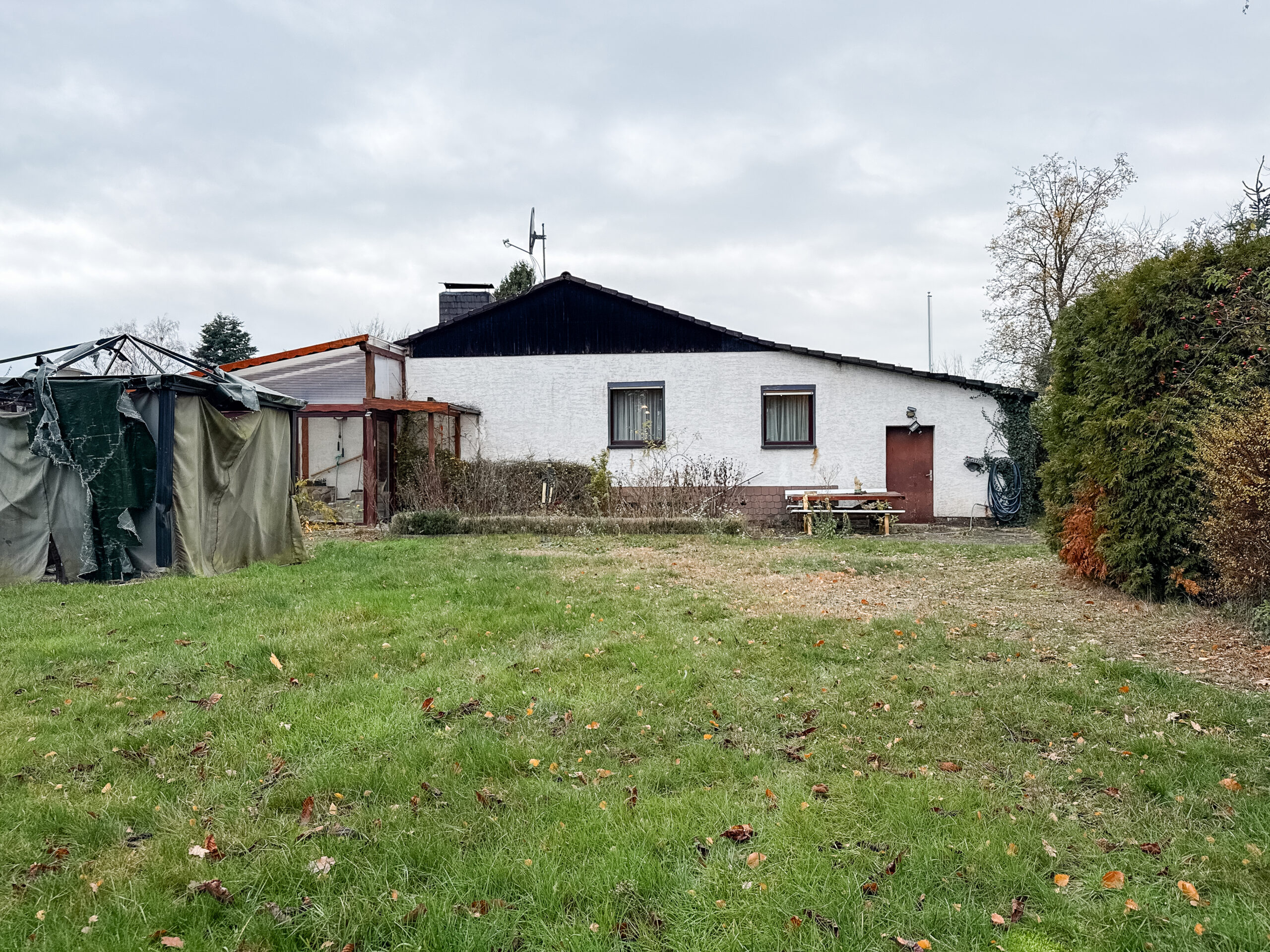 Bungalow auf 1.656 m² Grundstück – eine Immobilie mit Potenzial - Ansicht