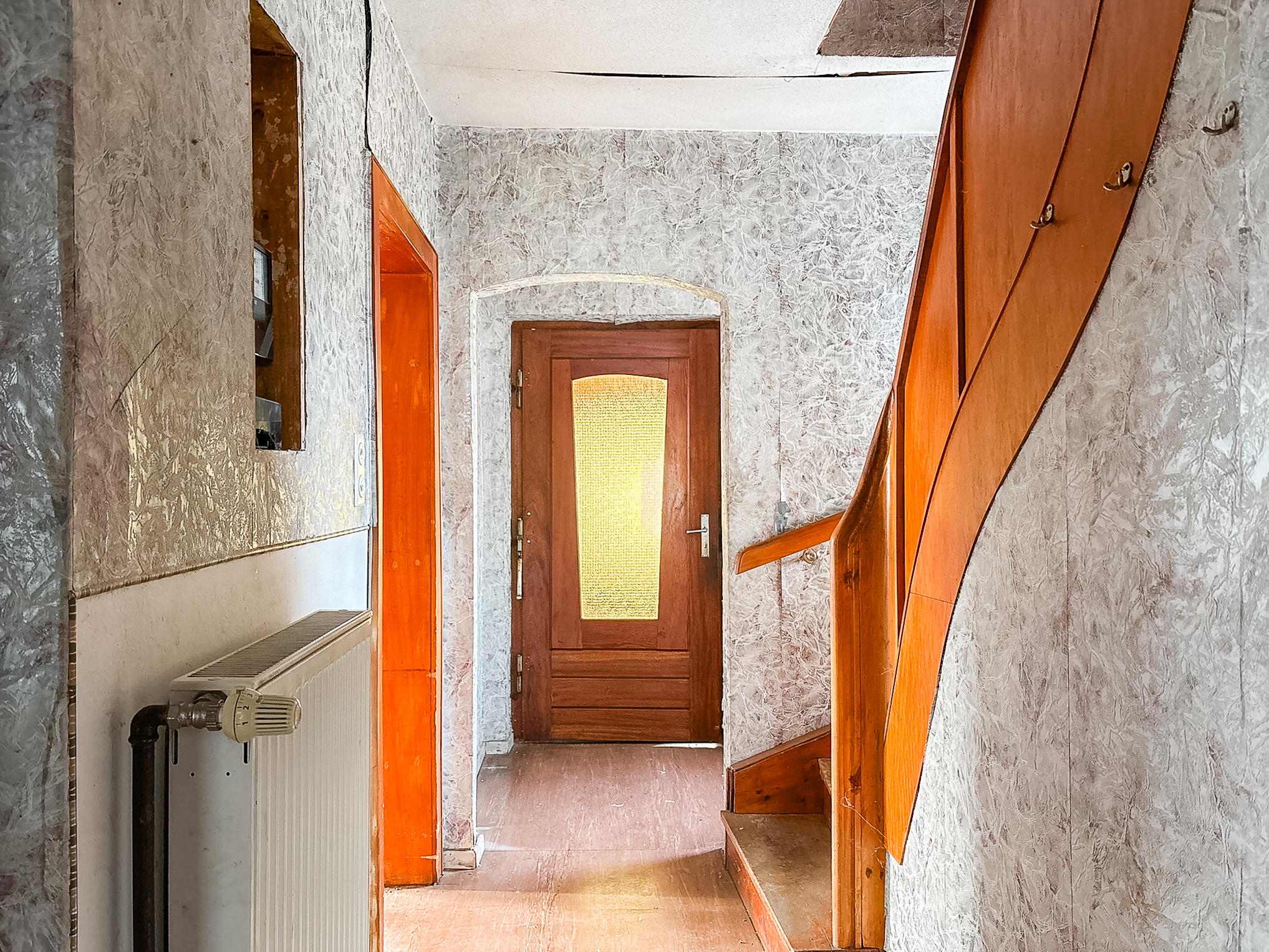 Charmantes Einfamilienhaus mit großem Grundstück und Sanierungspotenzial in Wedemark - Ansicht