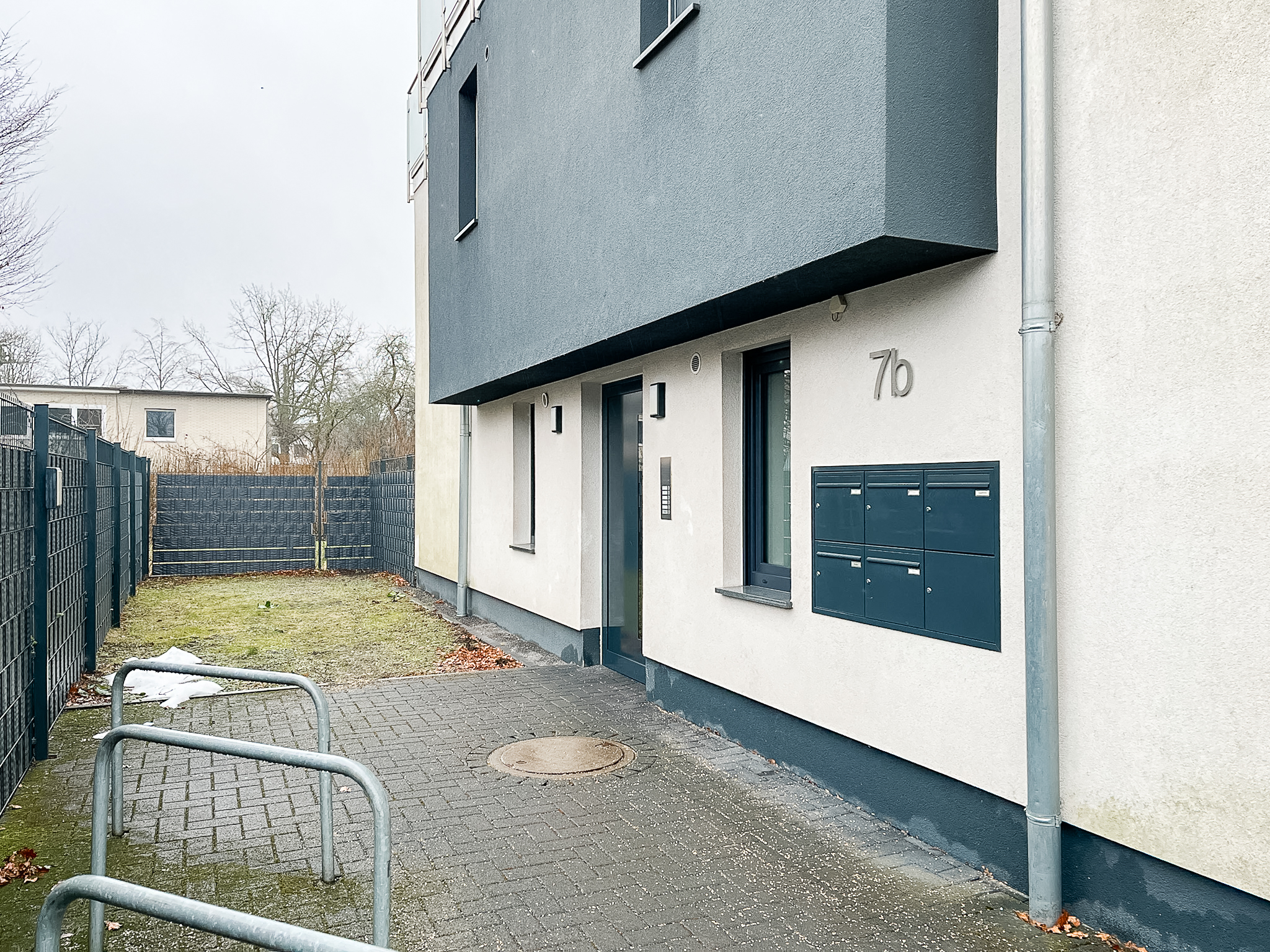 Stilvolle Erdgeschosswohnung mit Terrasse, Garten und hochwertiger Ausstattung - Ansicht