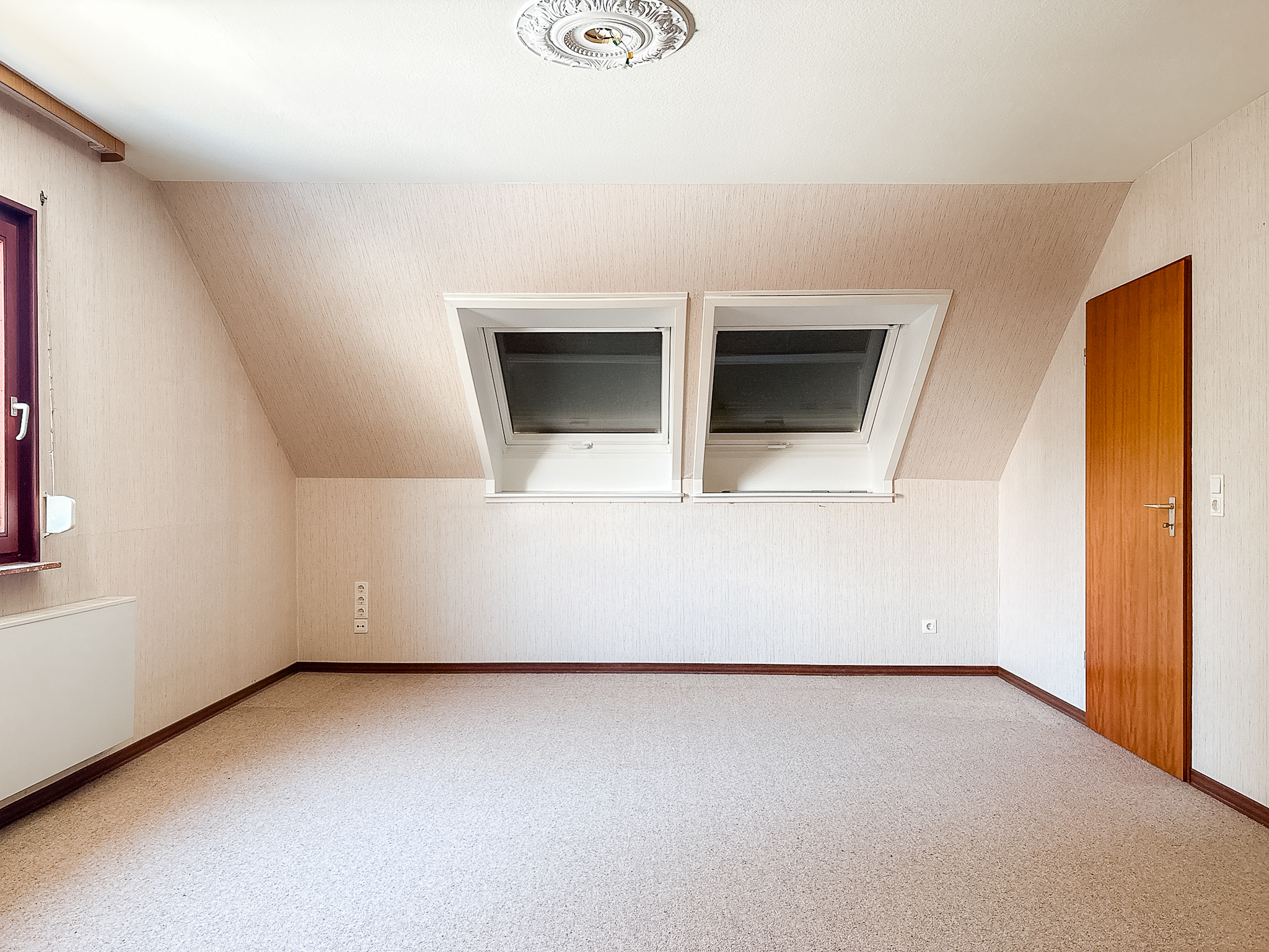 Traumhaftes Einfamilienhaus in Wedemark mit Garten auf Erbpacht - Ansicht