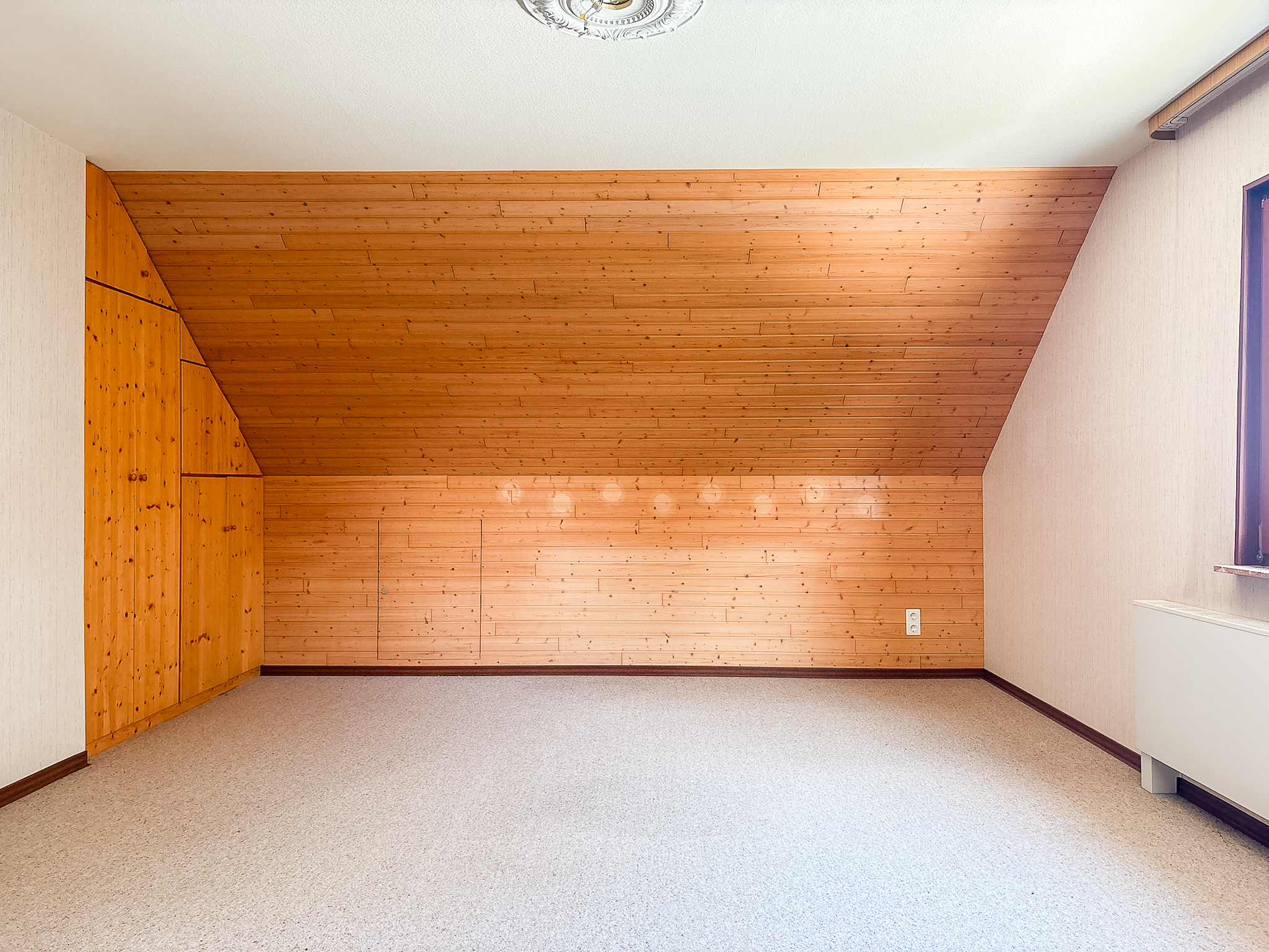 Traumhaftes Einfamilienhaus in Wedemark mit Garten auf Erbpacht - Ansicht