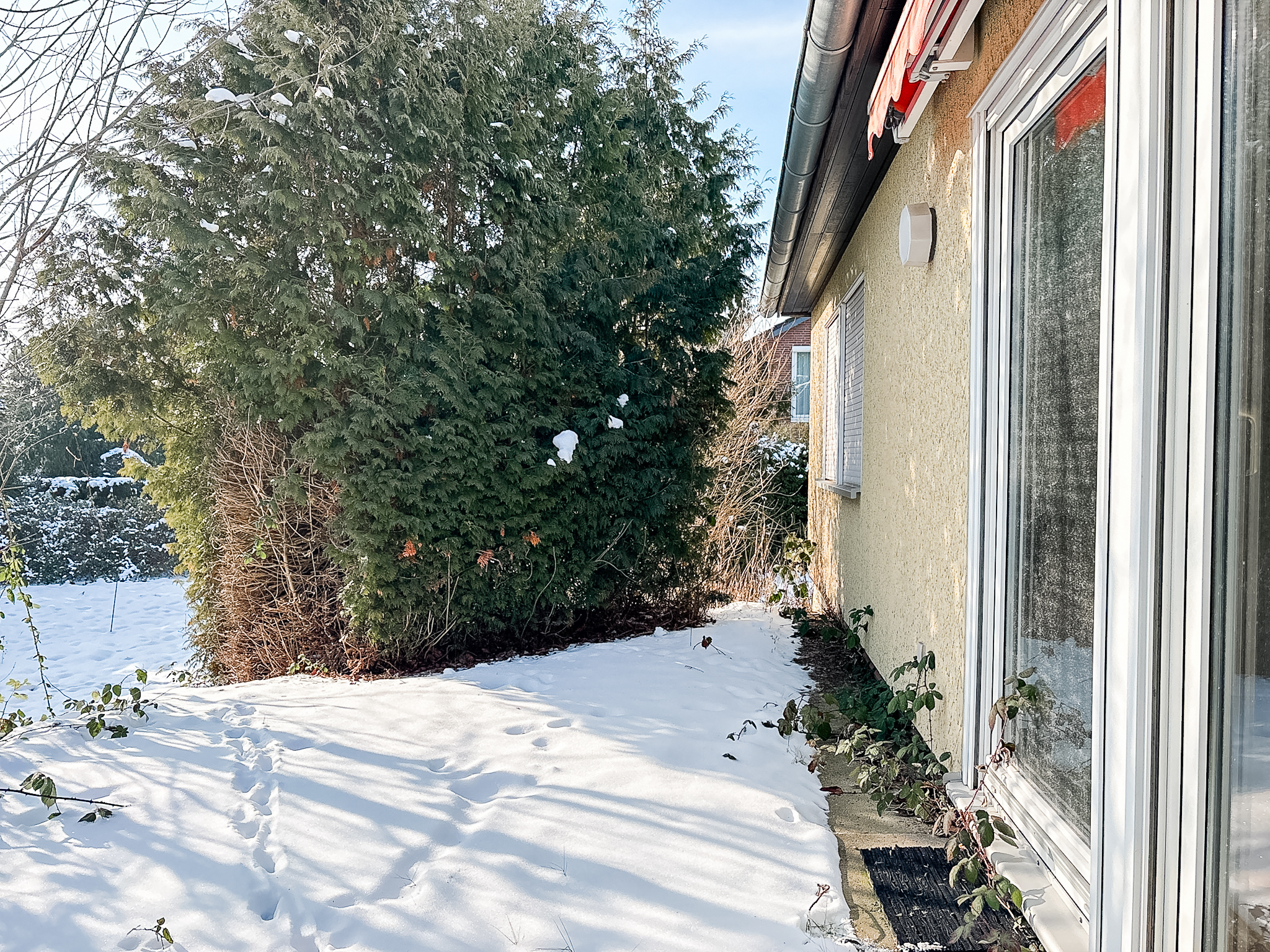 Traumhaftes Einfamilienhaus in Wedemark mit Garten auf Erbpacht - Ansicht