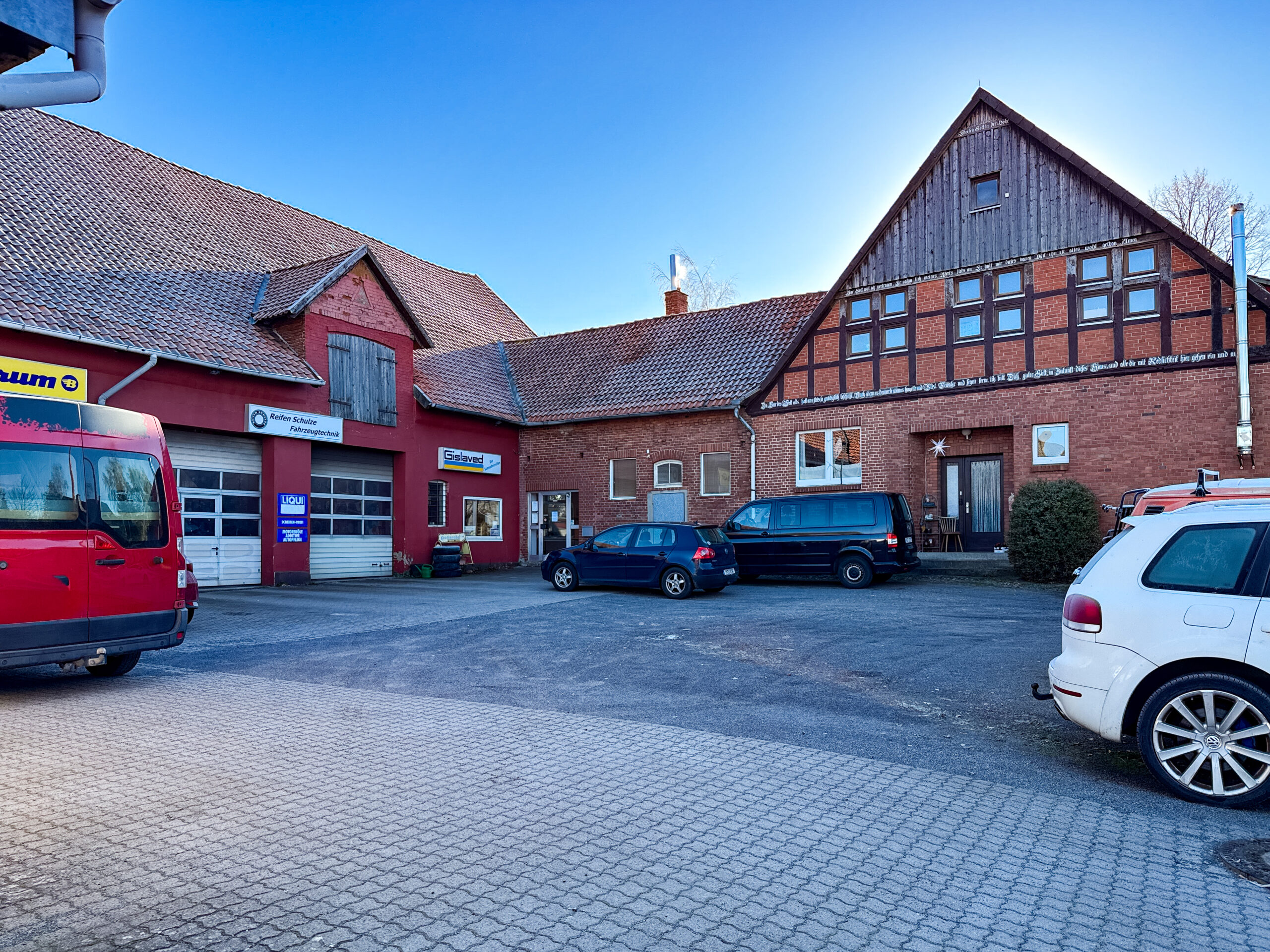 Vielseitiges Wohn- und Gewerbeensemble mit Entwicklungspotenzial - Ansicht