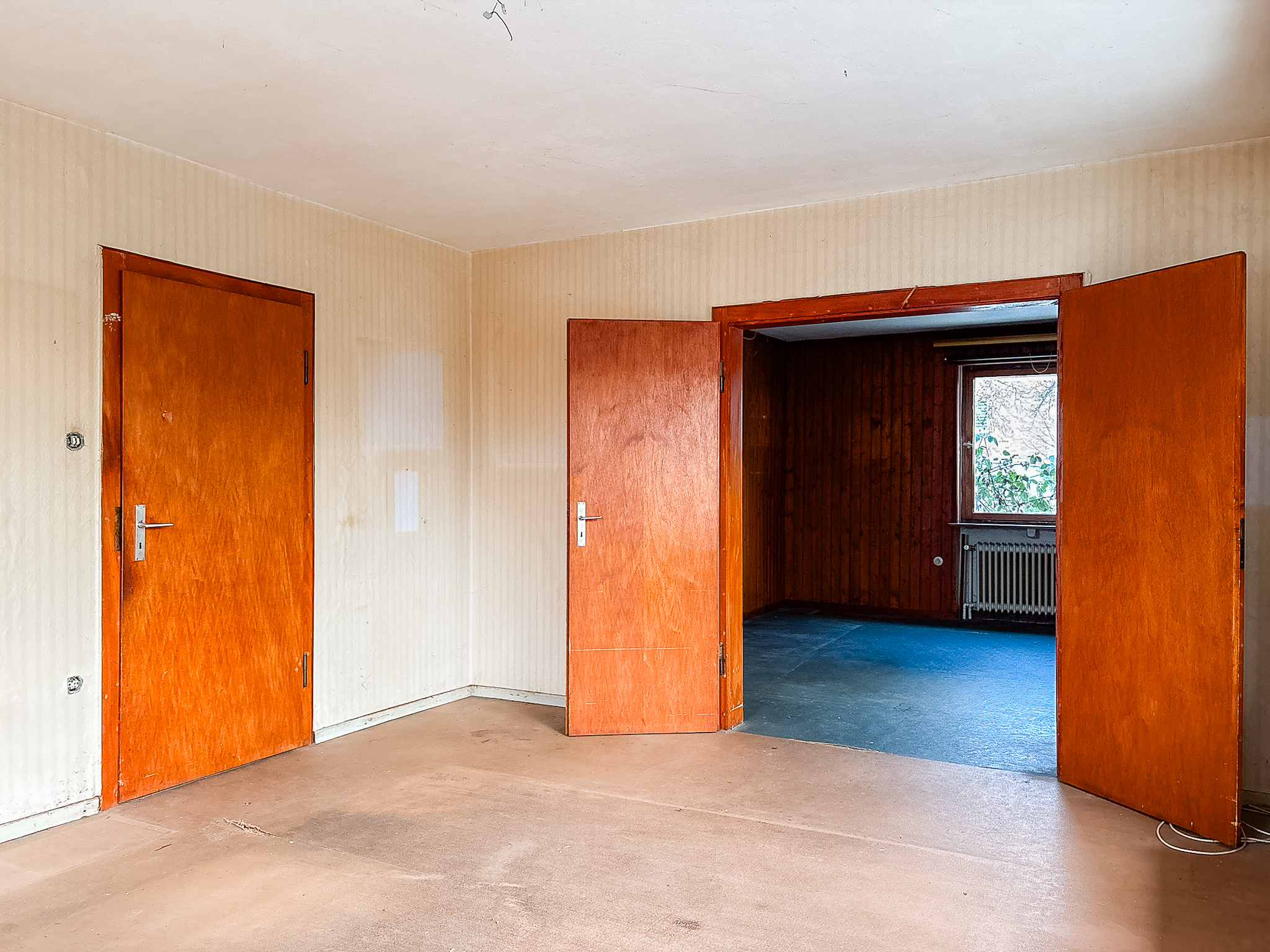 Charmantes Einfamilienhaus mit großem Grundstück und Sanierungspotenzial in Wedemark - Ansicht