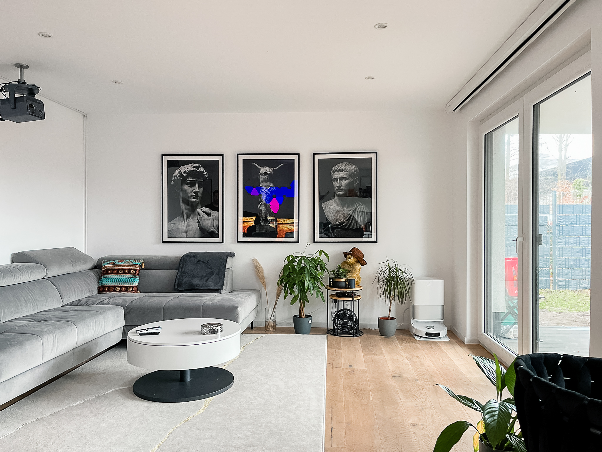 Stilvolle Erdgeschosswohnung mit Terrasse, Garten und hochwertiger Ausstattung - Ansicht