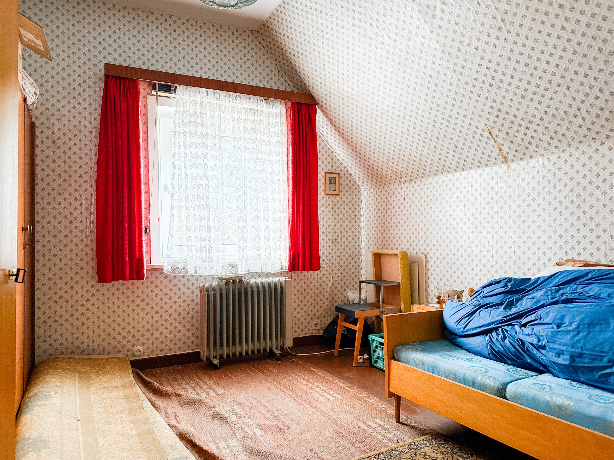 Großzügiges Baugrundstück mit sanierungsbedürftigem Fachwerkhaus in ruhiger Lage von Gehrden - Ansicht