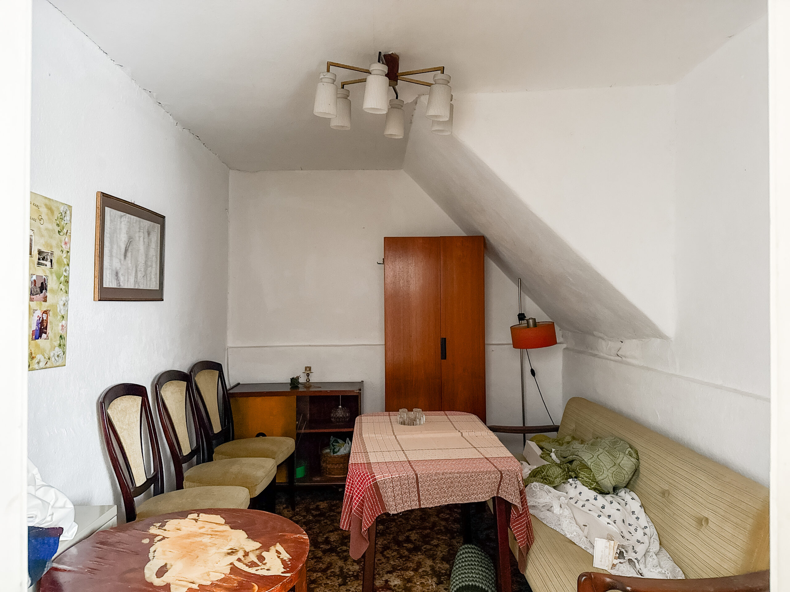 Großzügiges Baugrundstück mit sanierungsbedürftigem Fachwerkhaus in ruhiger Lage von Gehrden - Ansicht