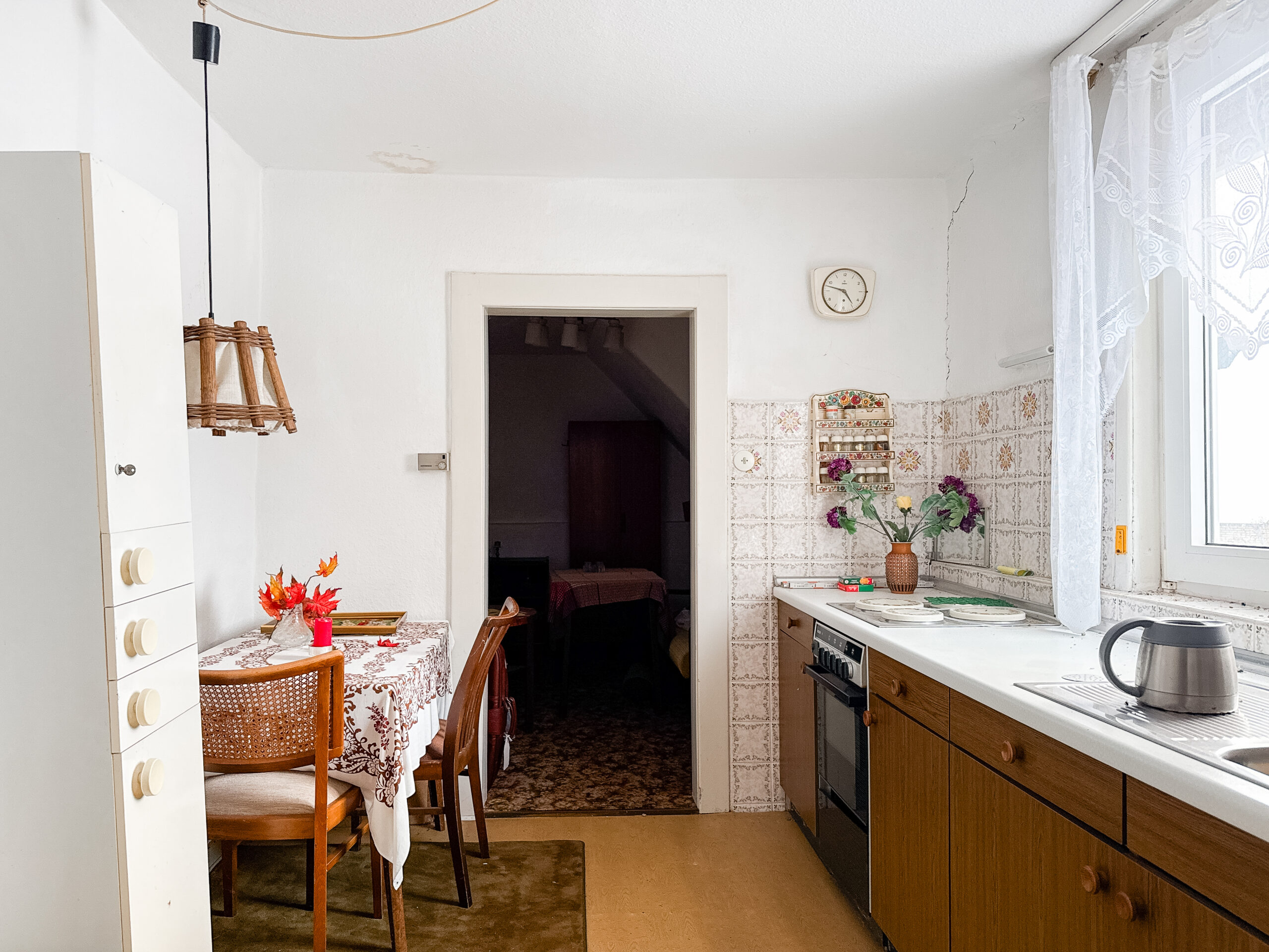 Großzügiges Baugrundstück mit sanierungsbedürftigem Fachwerkhaus in ruhiger Lage von Gehrden - Ansicht