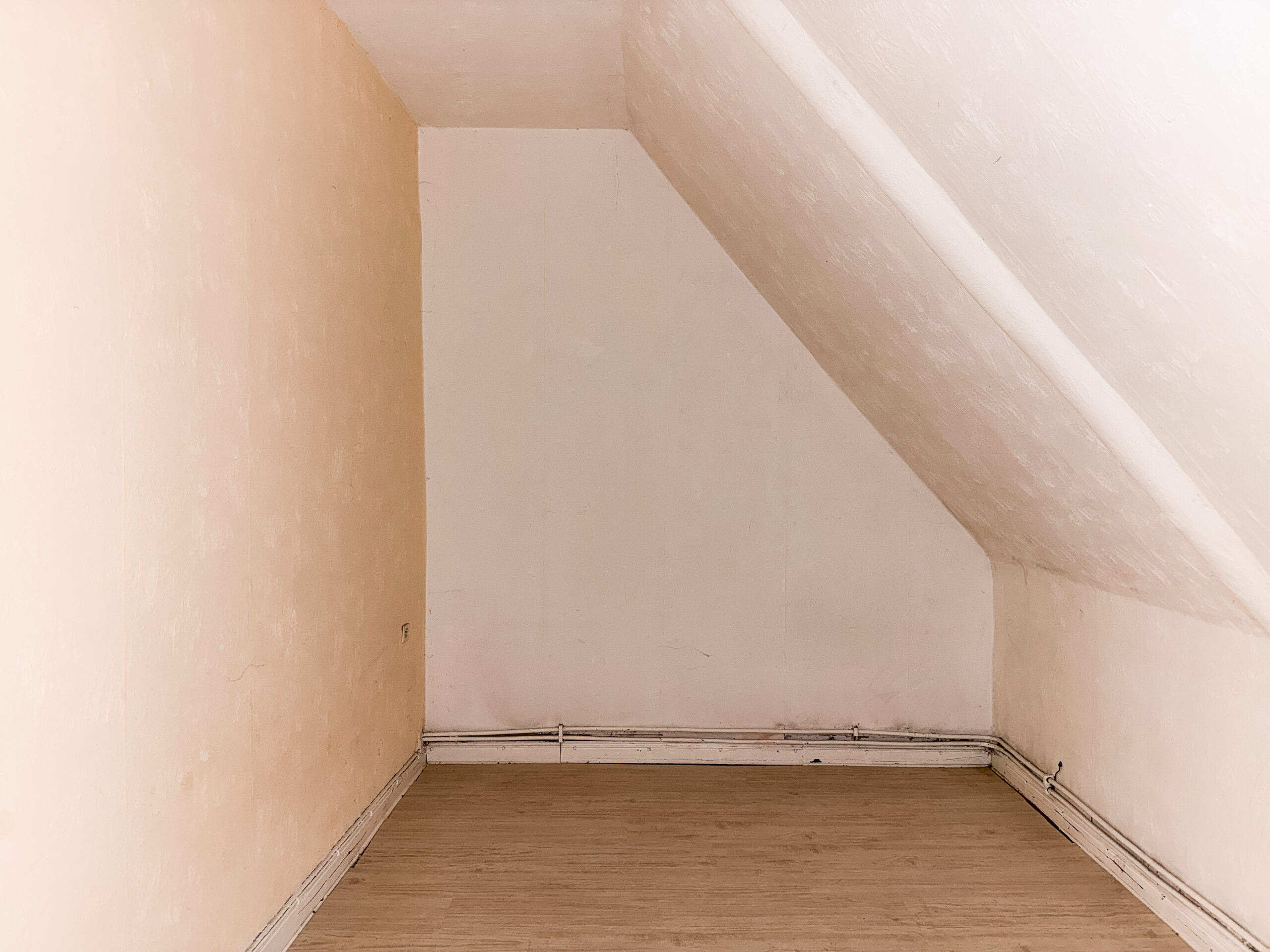 Mehrfamilienhaus mit Grundstück und Entwicklungspotenzial in Gehrden - Ansicht