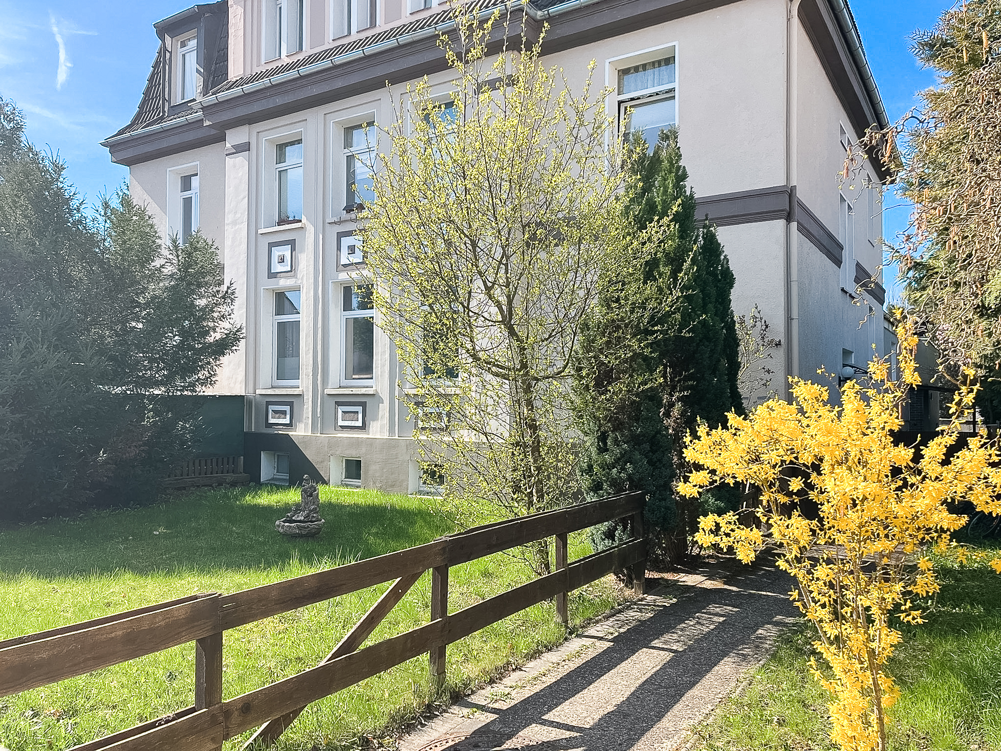 Attraktives Mehrfamilienhaus als Kapitalanlage in Hannover-Misburg/Anderten - Ansicht