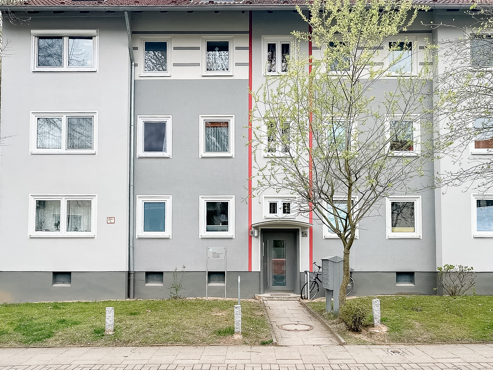 Klein, fein & gemütlich – Charmante Wohnung in gepflegtem Mehrfamilienhaus in Ricklingen - Ansicht