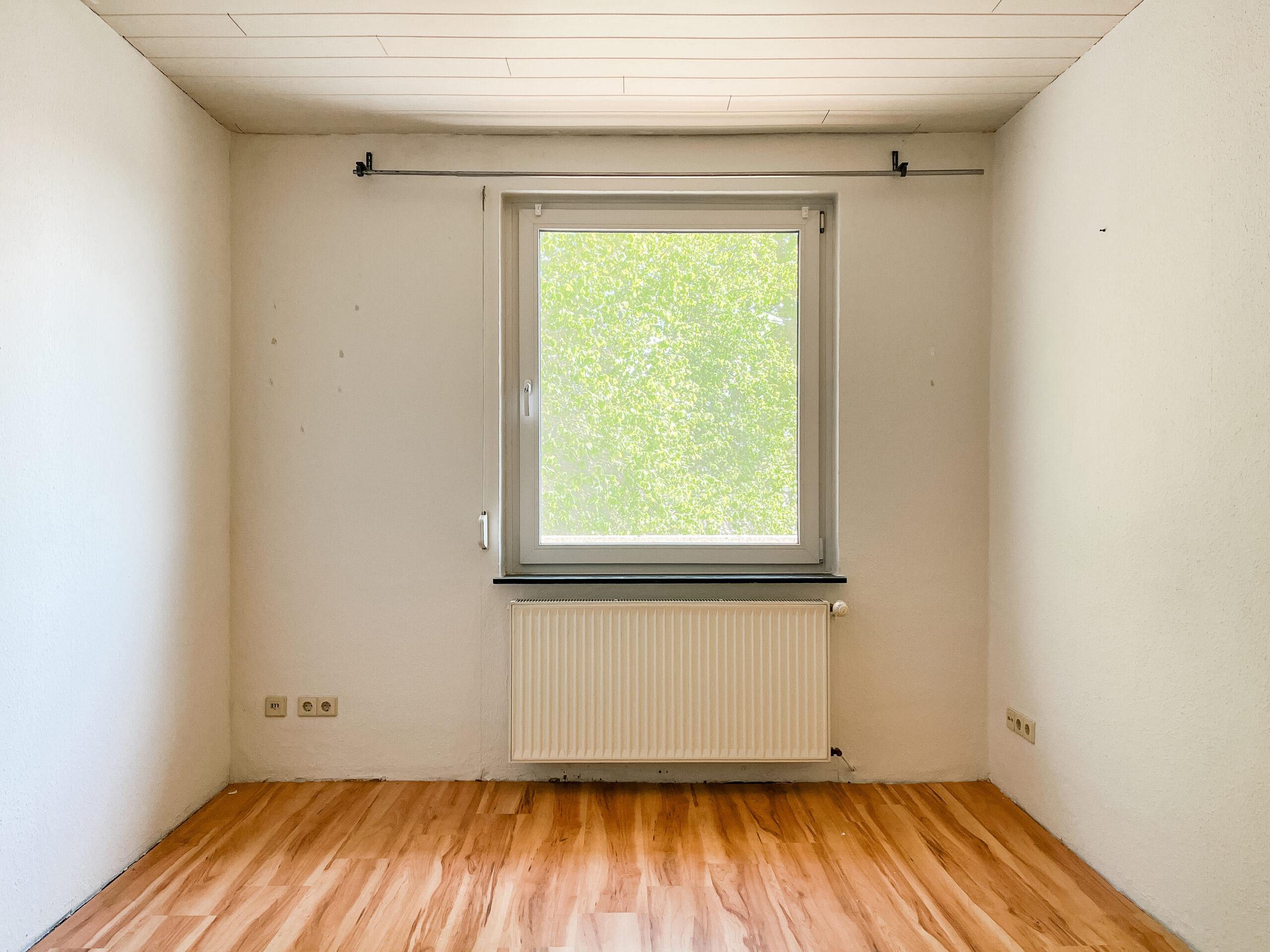 Idyllisches Einfamilienhaus mit Charme in Sarstedt auf Erbpachtgrundstück - Ansicht