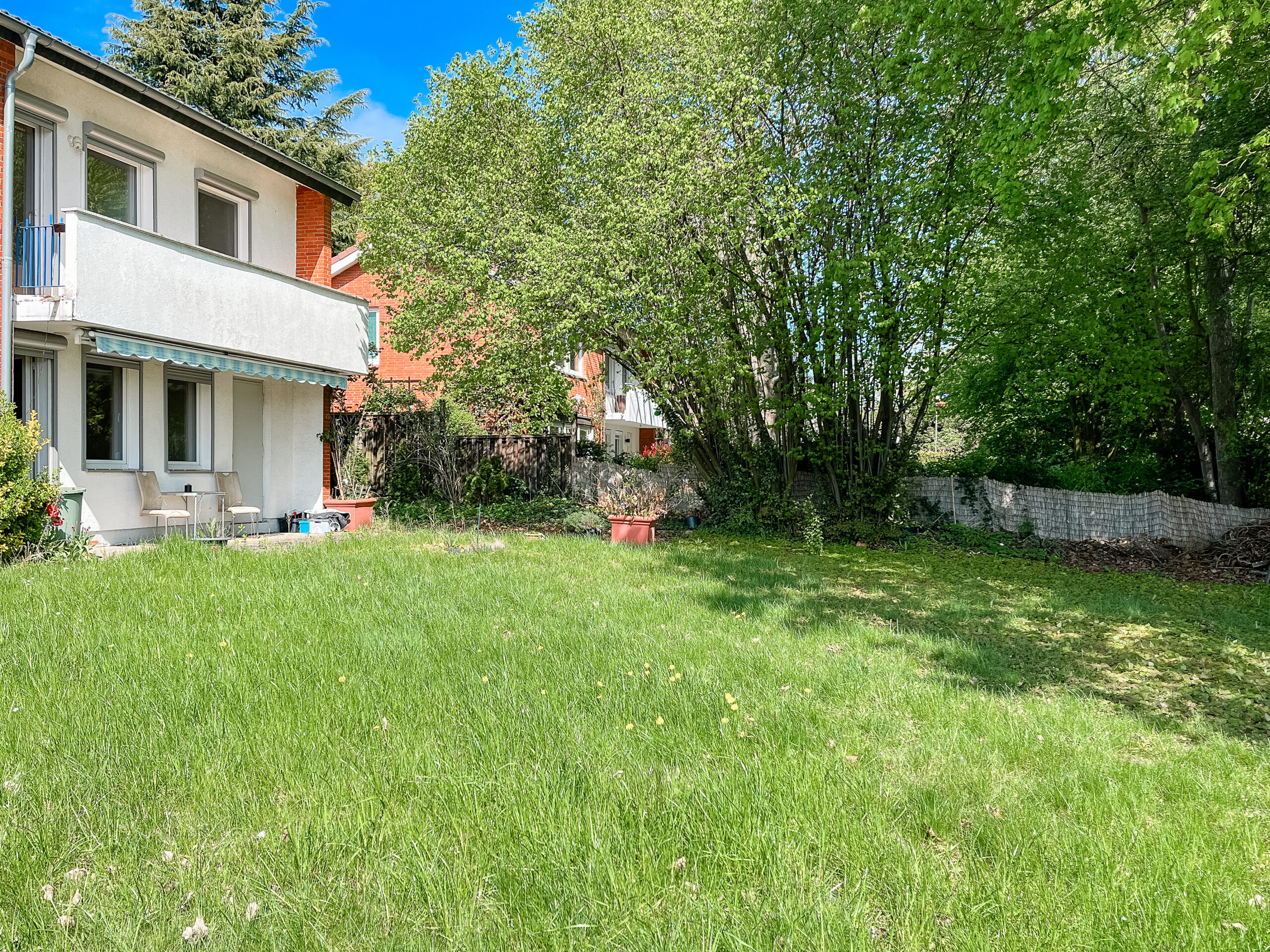 Idyllisches Einfamilienhaus mit Charme in Sarstedt auf Erbpachtgrundstück - Ansicht