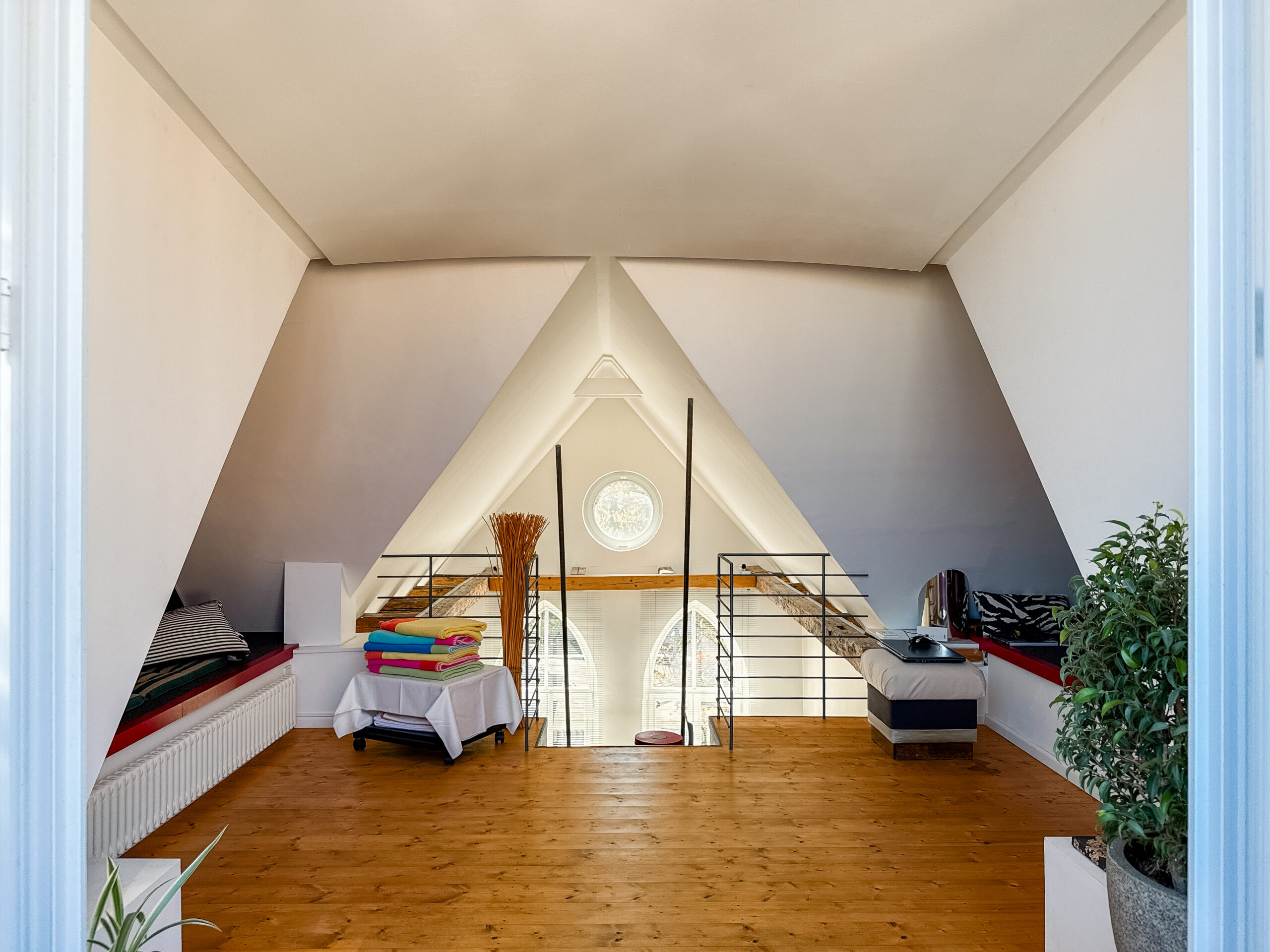 Maisonette mit Galerie, Dachterrasse und 2. Wohnung – Besonders Wohnen in Linden - Ansicht