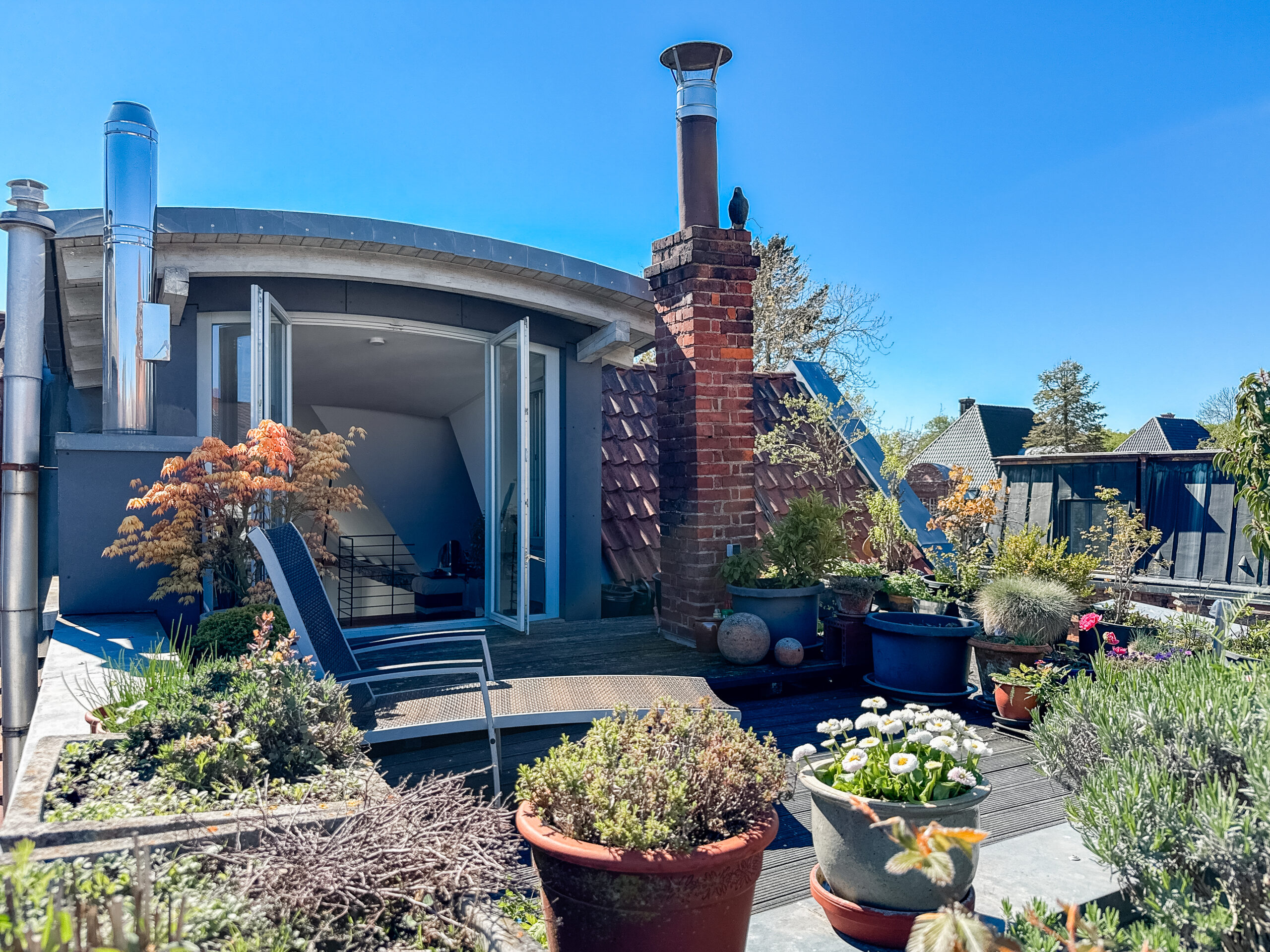 Maisonette mit Galerie, Dachterrasse und 2. Wohnung – Besonders Wohnen in Linden - Ansicht