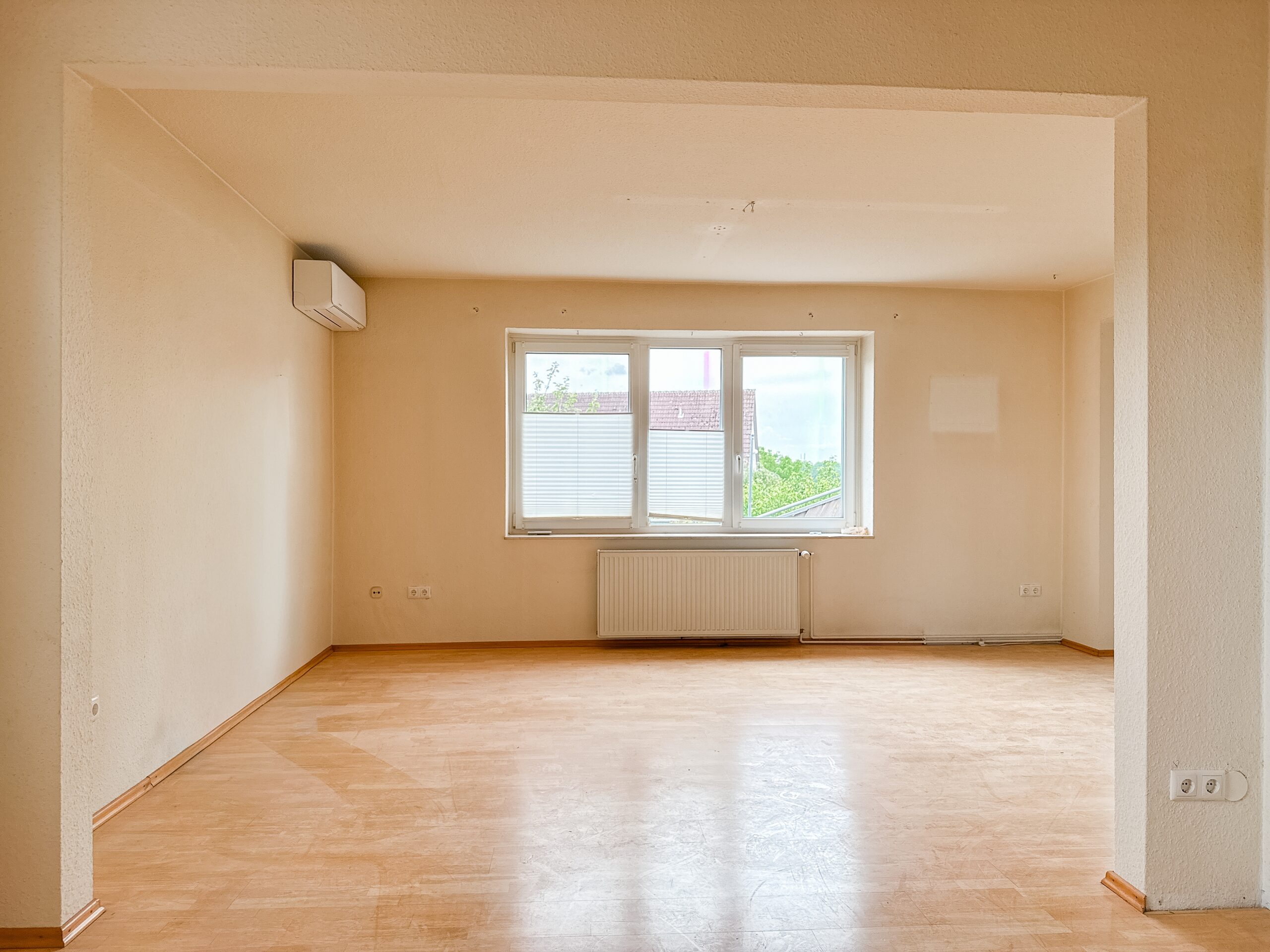 Viel Raum für Ihre Familie - Zweifamilienhaus in Garbsen - Ansicht
