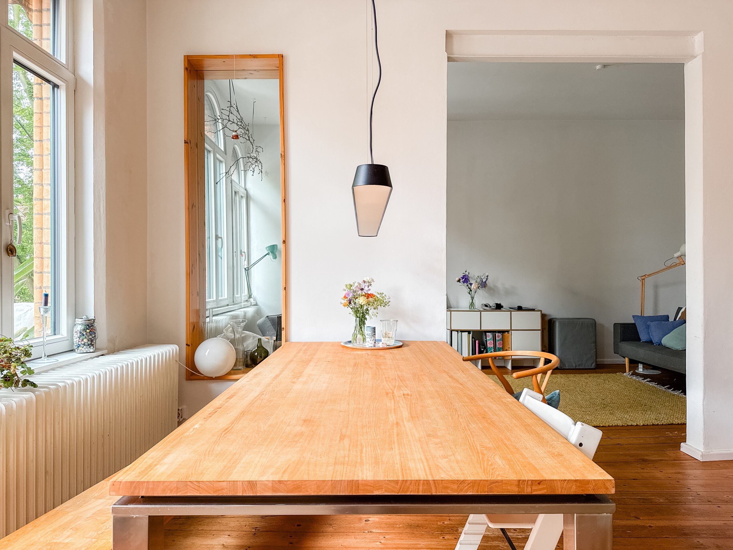 Denkmalgeschützte 5-Zimmer-Wohnung mit Balkon und attraktiven Mieteinnahmen - Ansicht