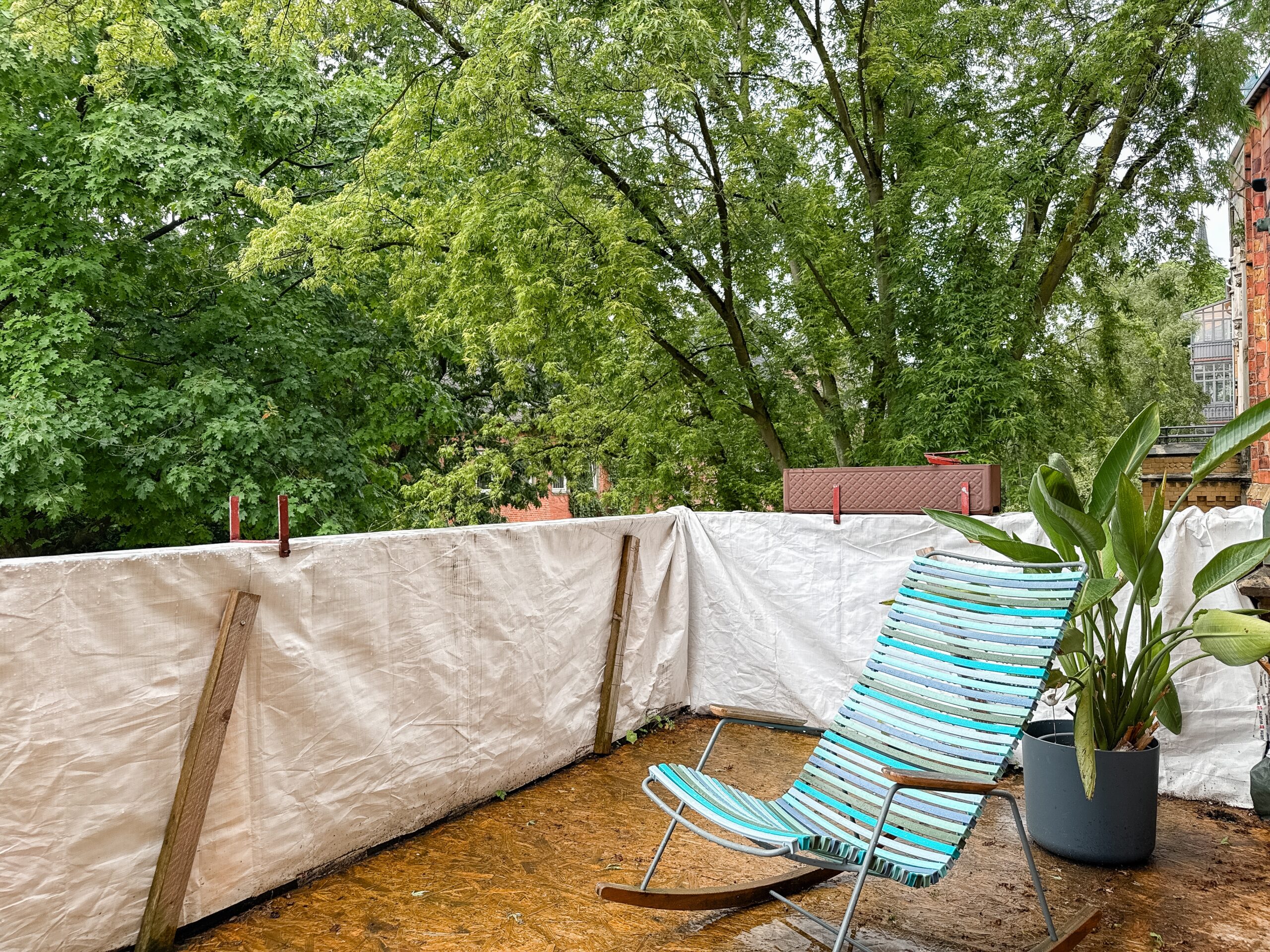 Denkmalgeschützte 5-Zimmer-Wohnung mit Balkon und attraktiven Mieteinnahmen - Ansicht