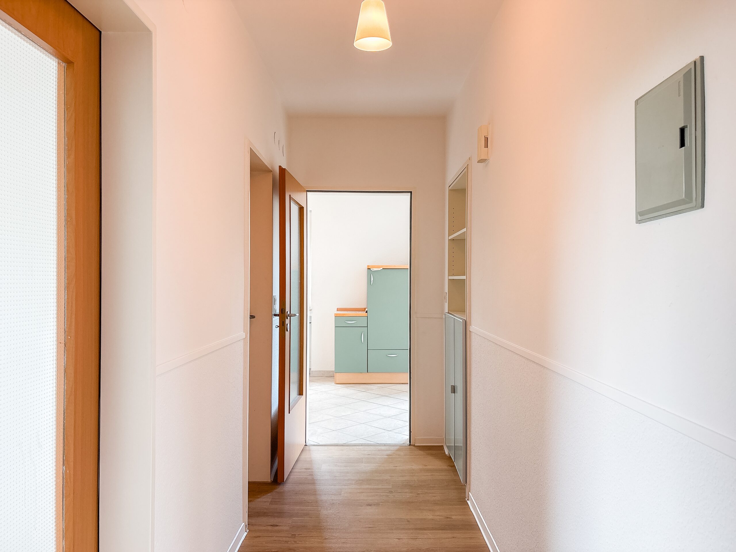 Einziehen und wohlfühlen: Renovierte Mietwohnung mit Balkon - Ansicht