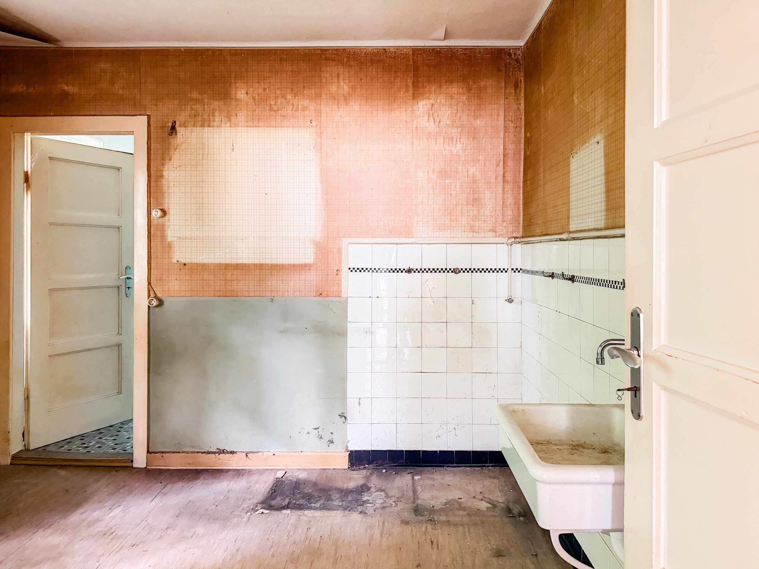 Ihr Neubauprojekt beginnt hier – Grundstück mit Altbestand - Ansicht