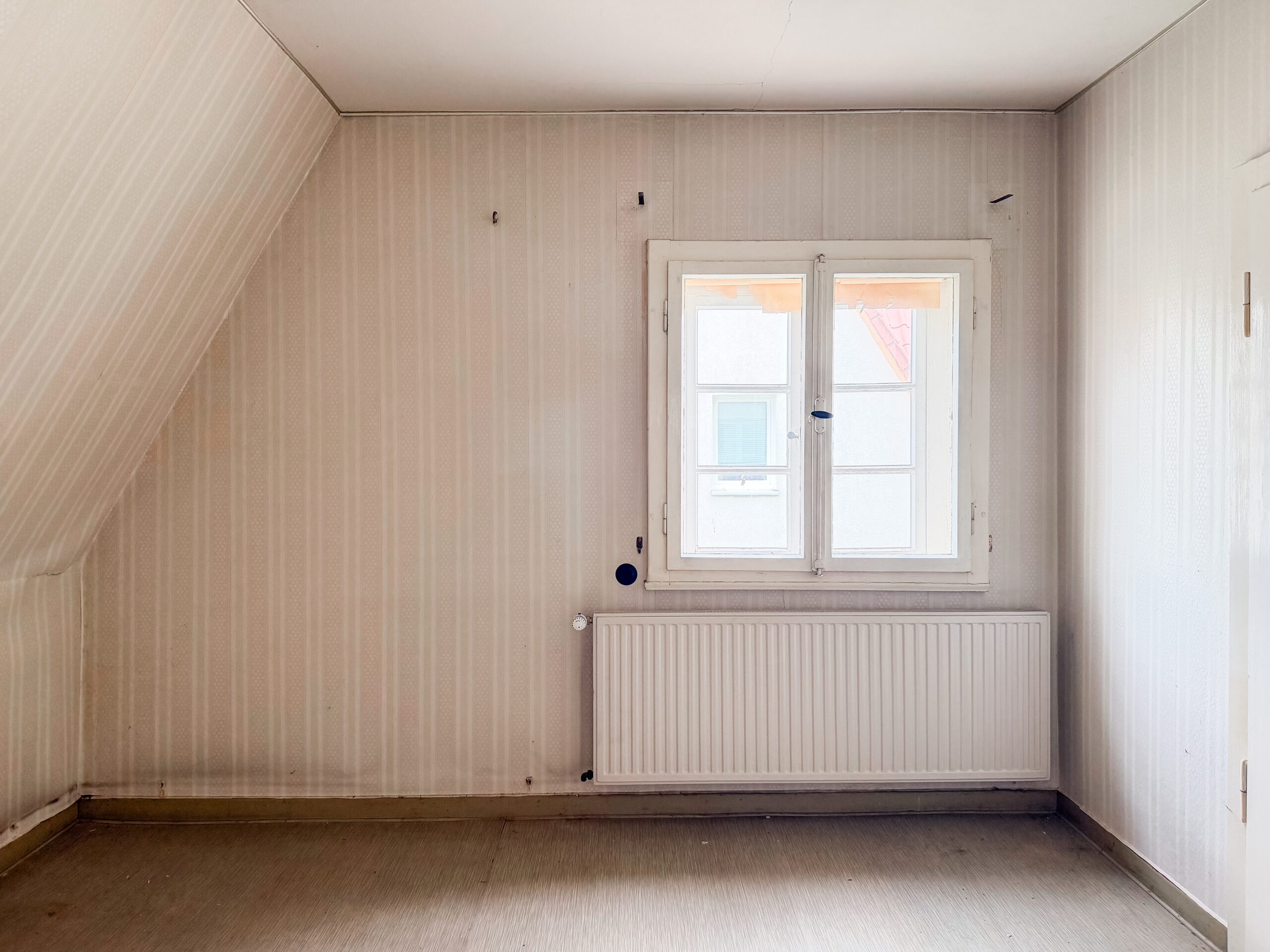 Ihr Neubauprojekt beginnt hier – Grundstück mit Altbestand - Ansicht