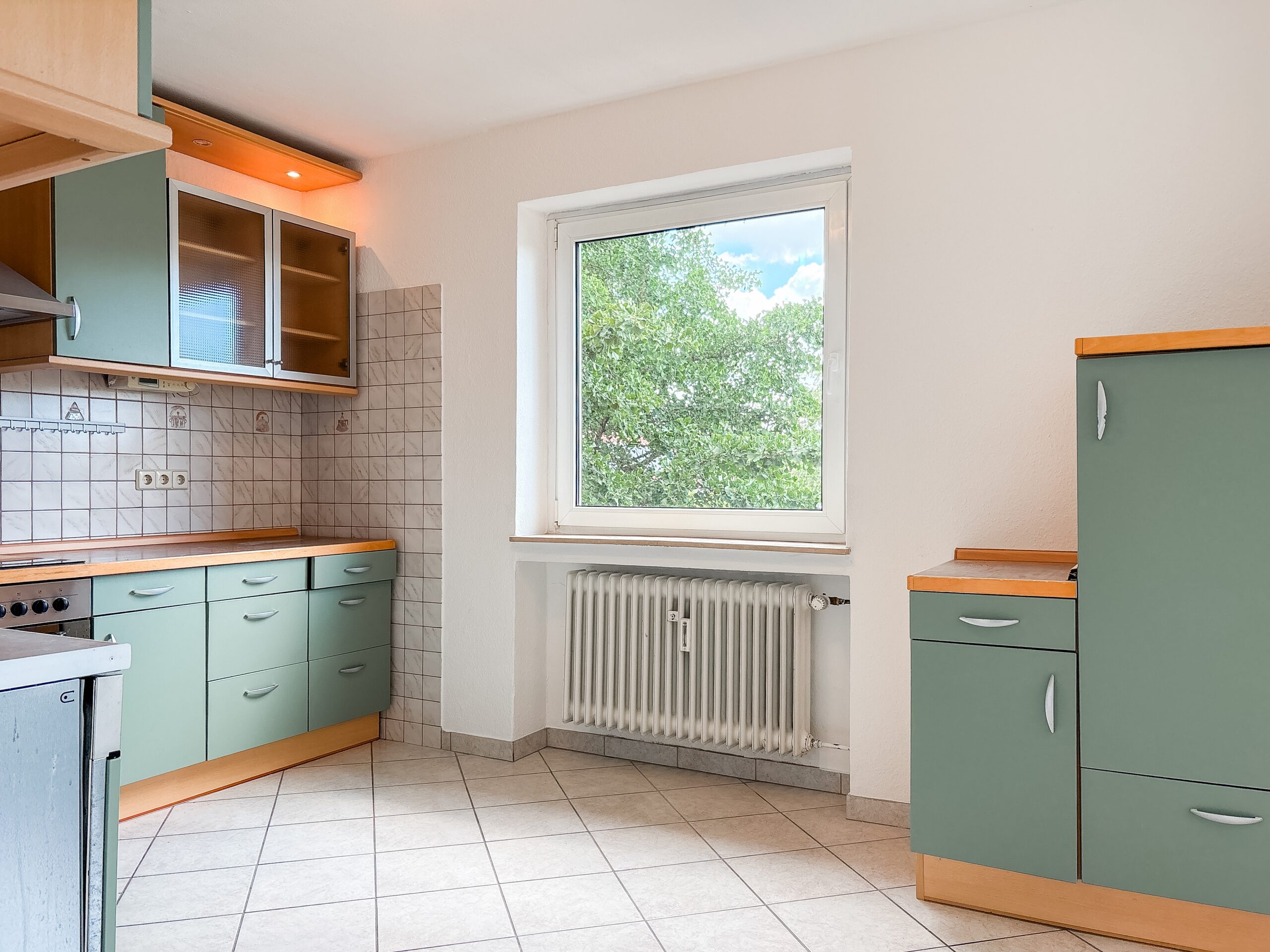 Einziehen und wohlfühlen: Renovierte Mietwohnung mit Balkon - Ansicht