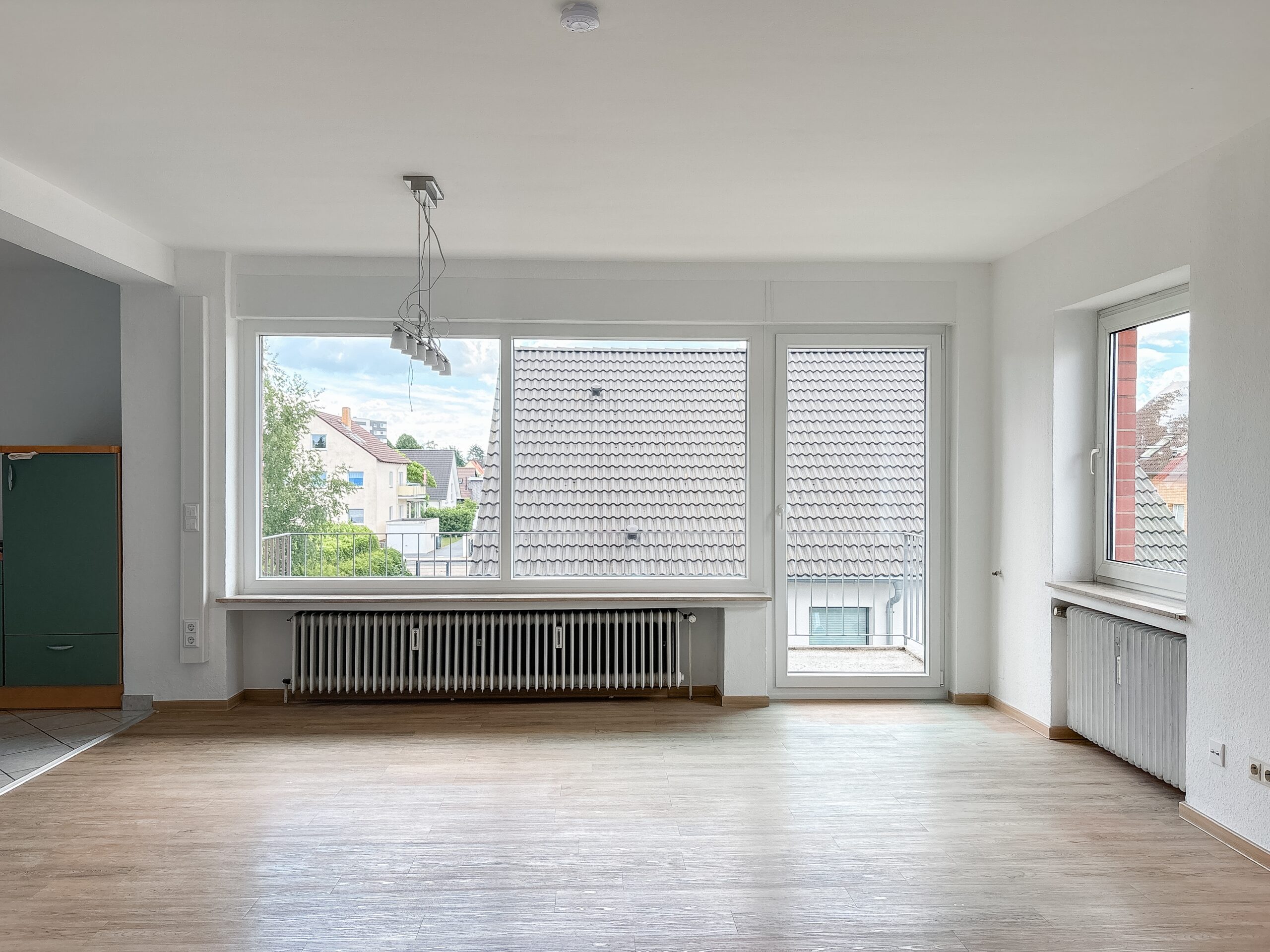Einziehen und wohlfühlen: Renovierte Mietwohnung mit Balkon - Ansicht