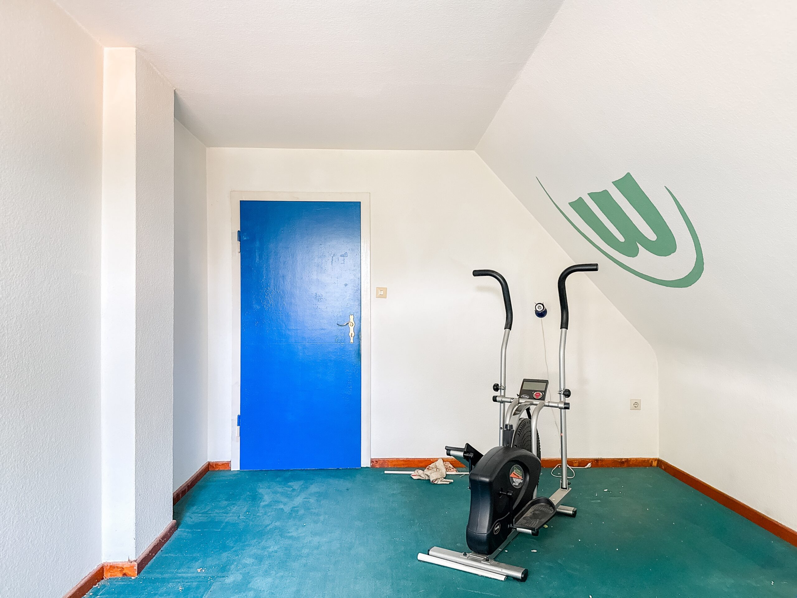 Zweiparteienhaus mit Entwicklungspotenzial – Eigennutzung, Vermietung oder Neubau - Ansicht
