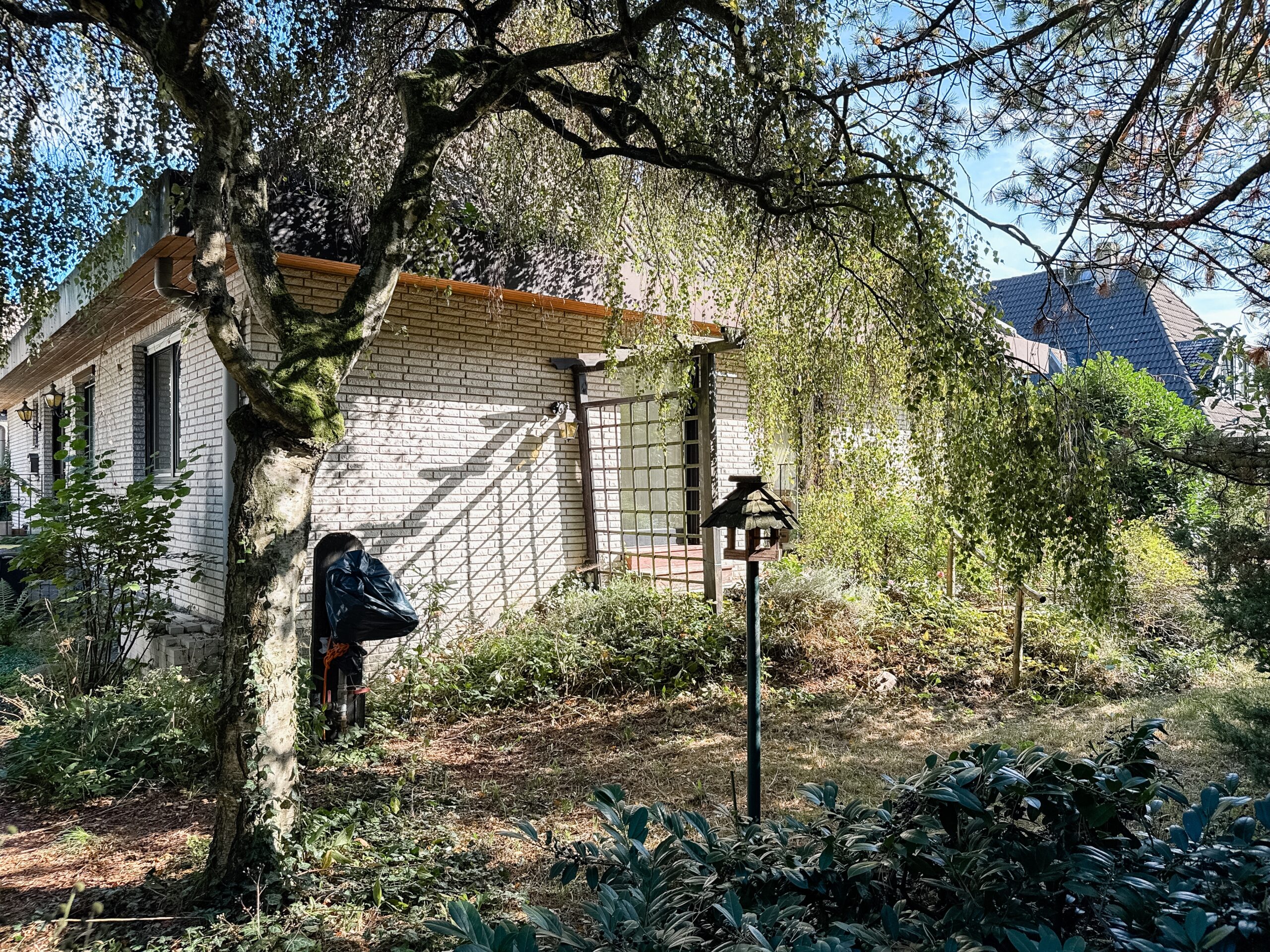 Zuhause mit Charakter und Potenzial – Einfamilienhaus in Bothfeld - Ansicht