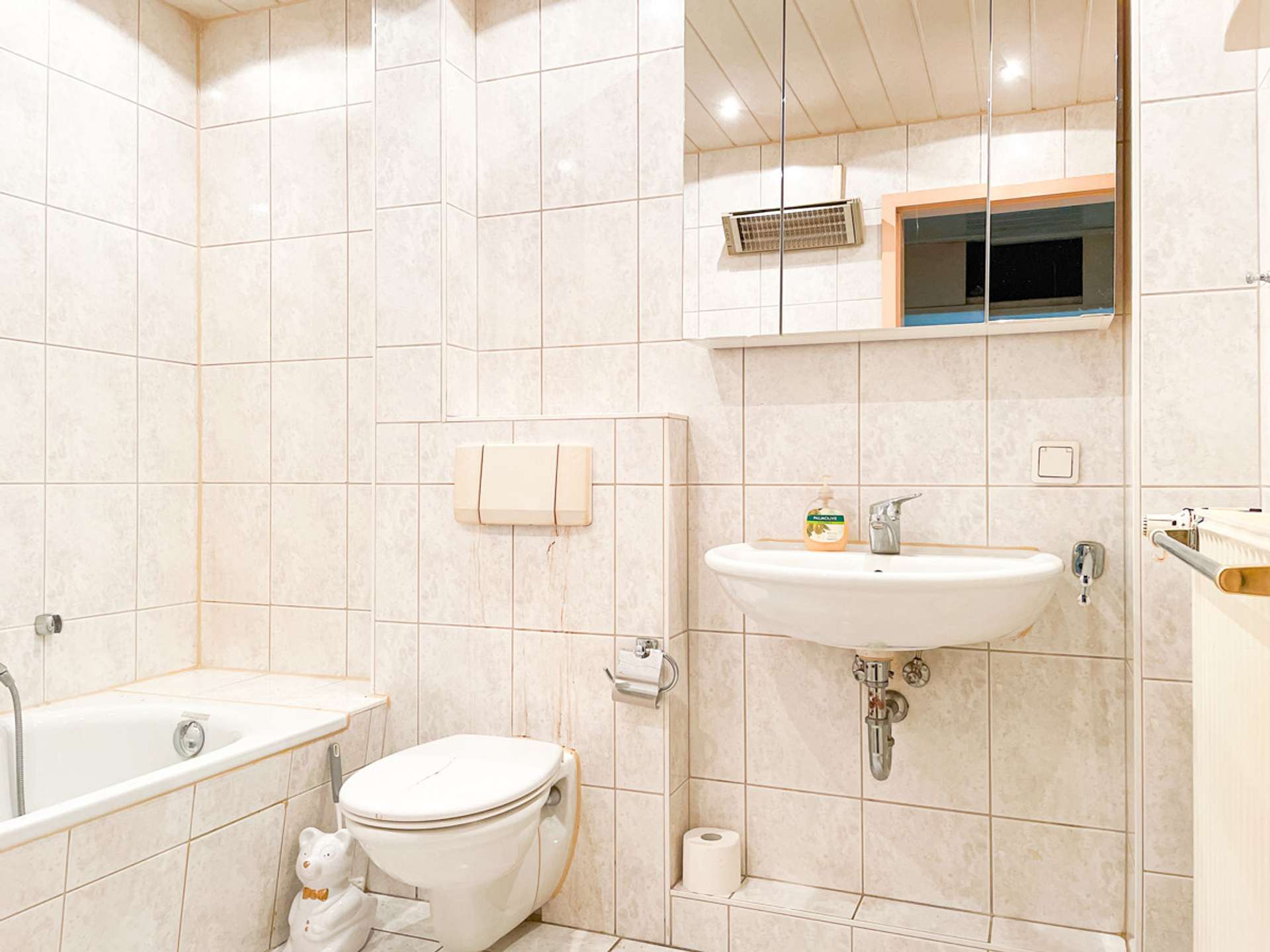Badezimmer EG