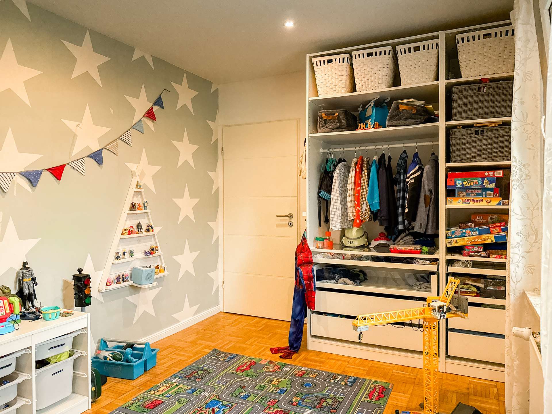Kinderzimmer EG