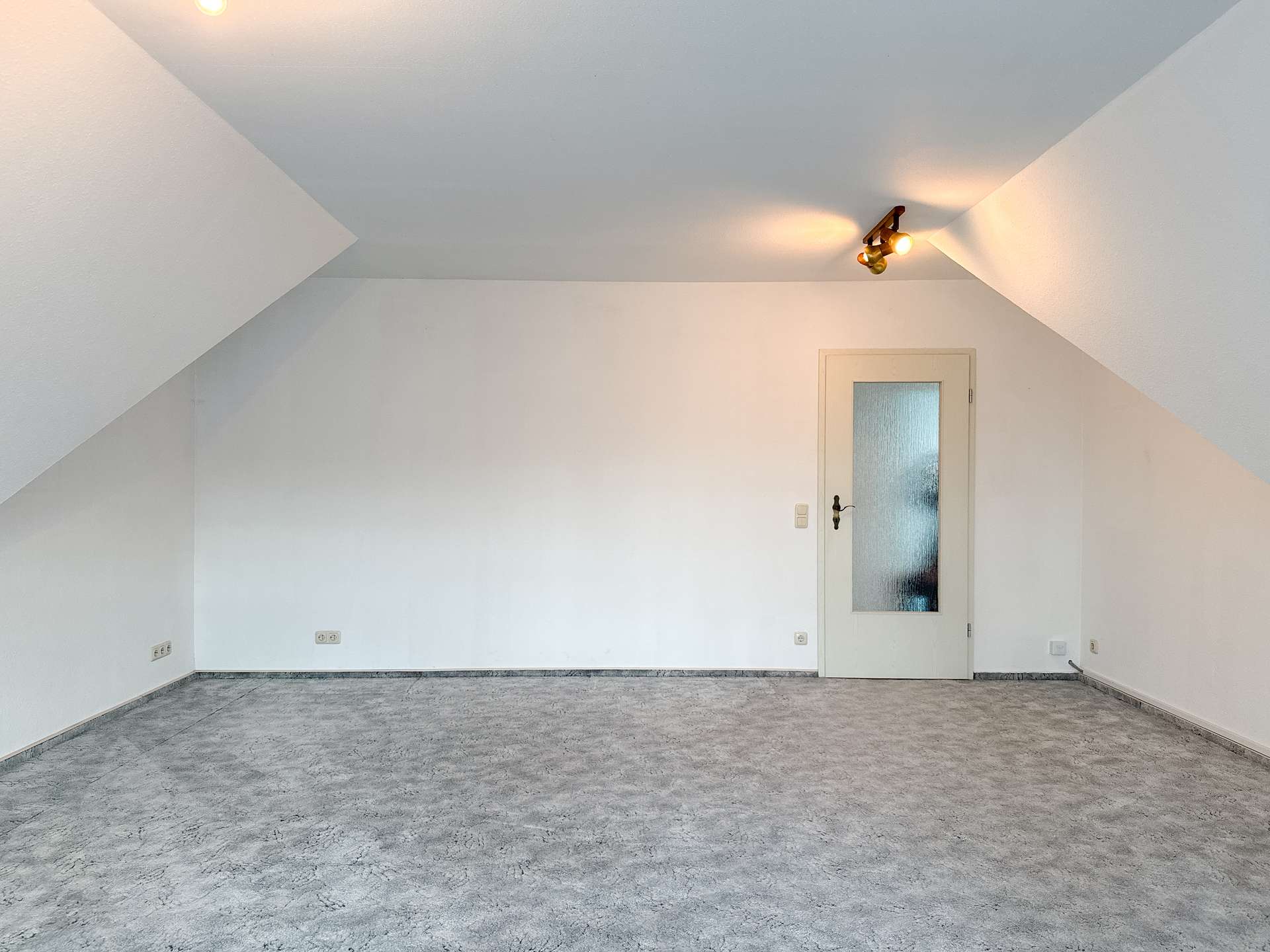 Kinderzimmer Rückansicht OG