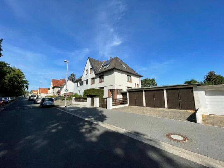 Mehrgenerationenhaus? Große Familie? Zweifamilienhaus? Vereinbaren Sie einen Besichtigungstermin