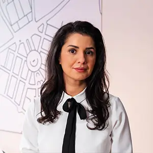 Huda Lutz